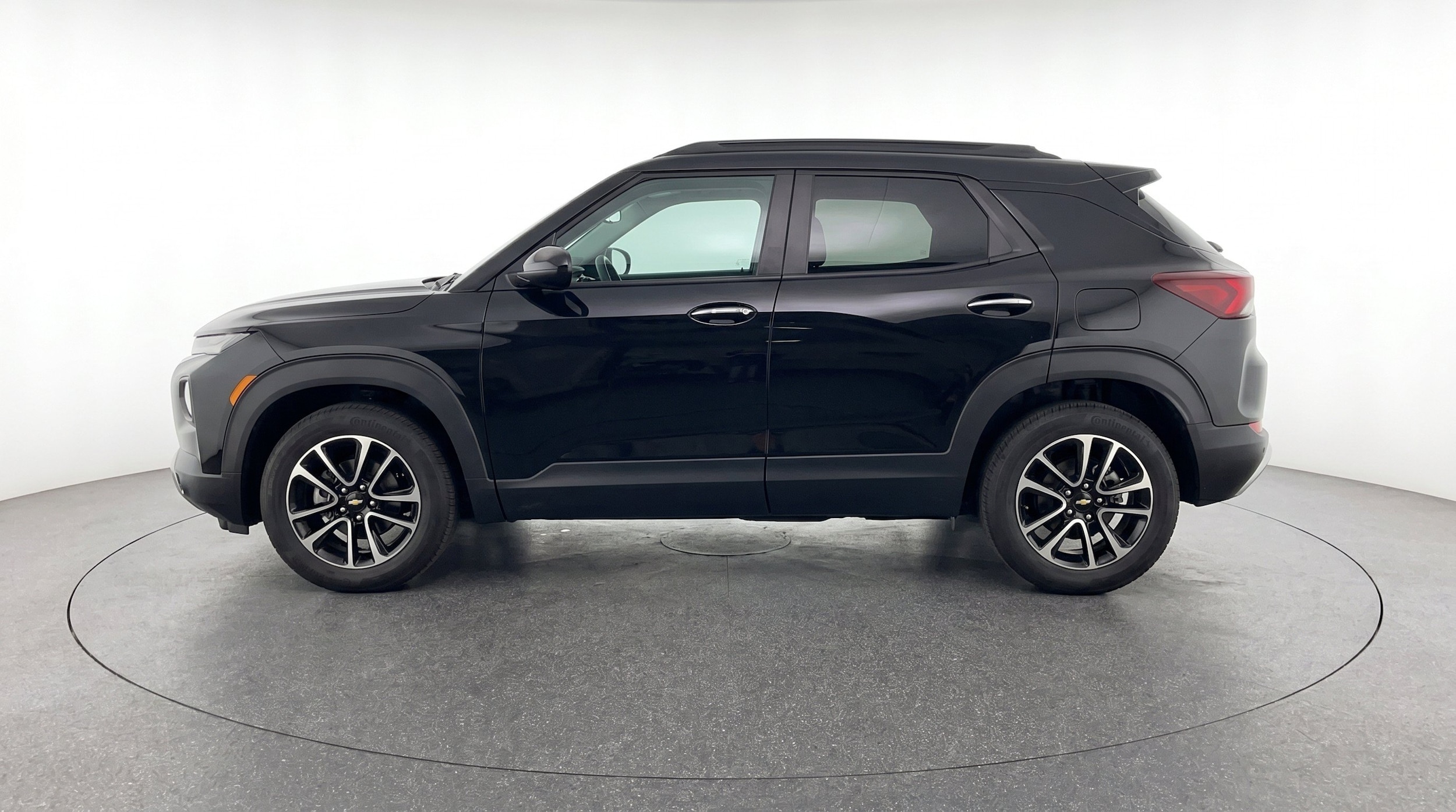 Thumbnail: 2025 Chevrolet TrailBlazer - 5