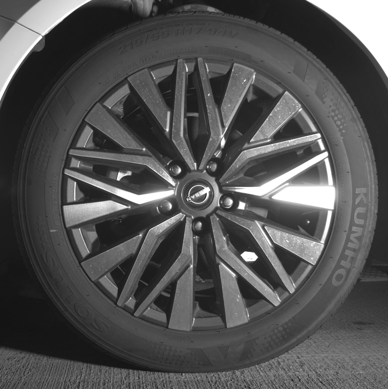 Thumbnail: 2025 Nissan Altima - 9