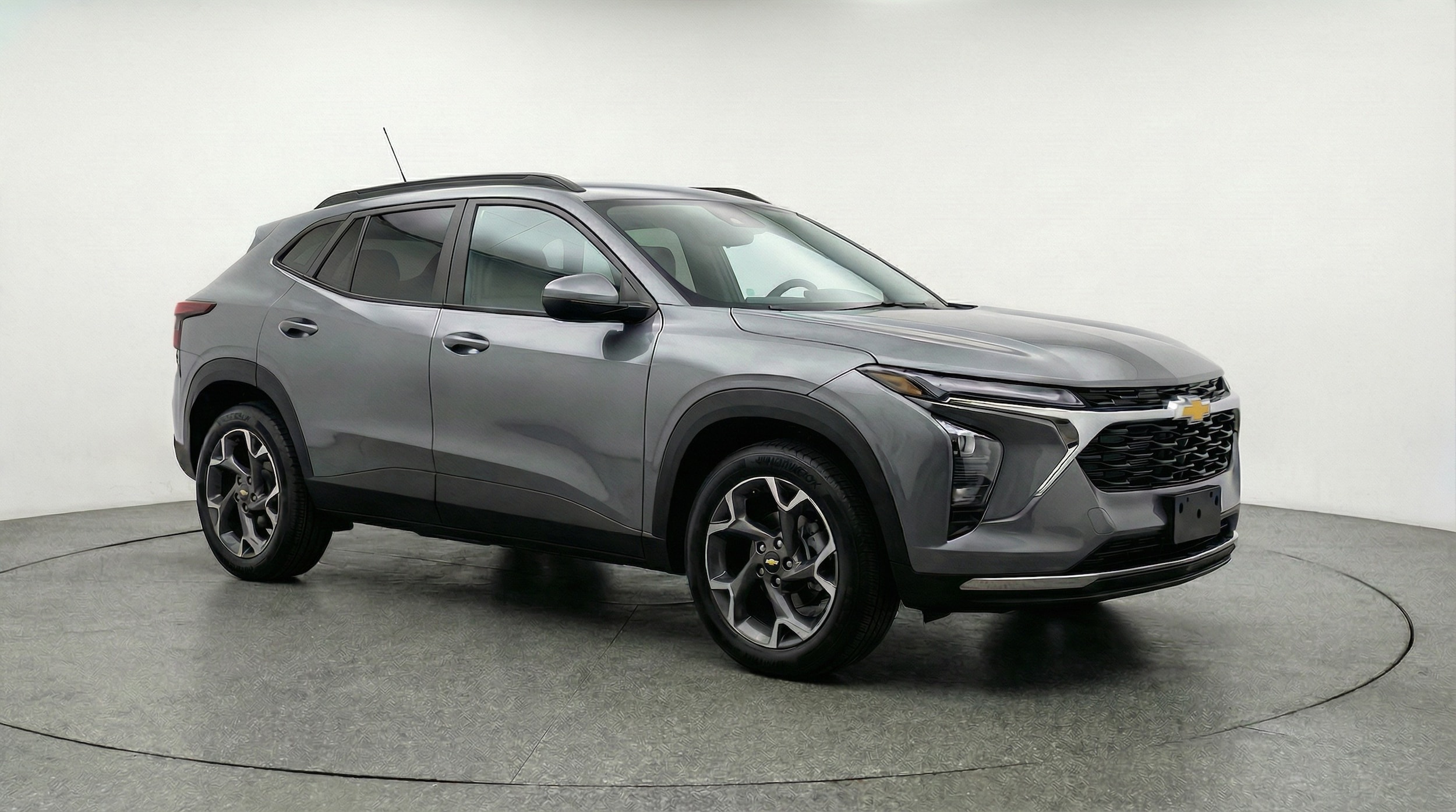 Thumbnail: 2025 Chevrolet Trax - 1