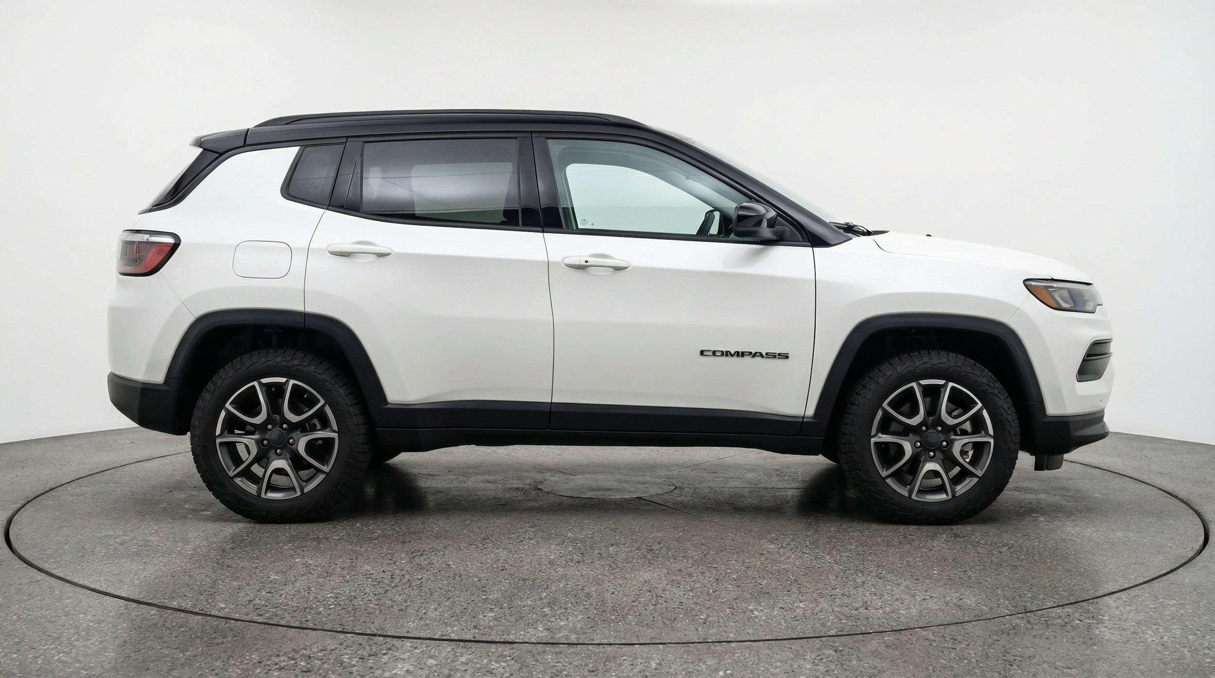 Thumbnail: 2025 Jeep Compass - 11