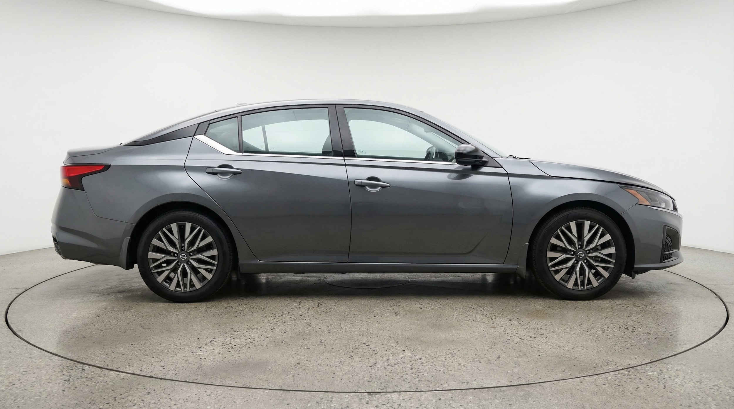 Thumbnail: 2025 Nissan Altima - 8