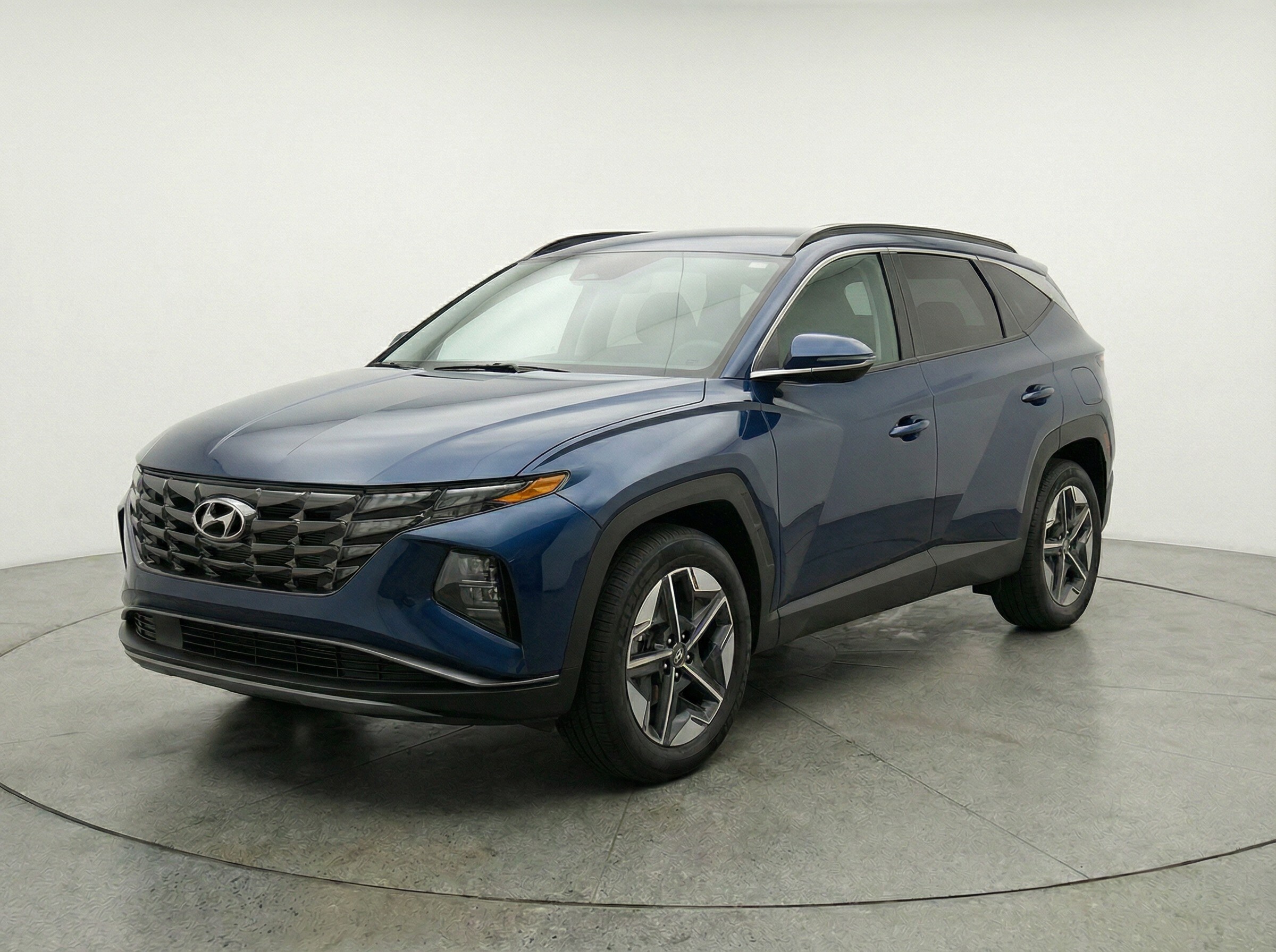 Thumbnail: 2025 Hyundai Tucson - 3
