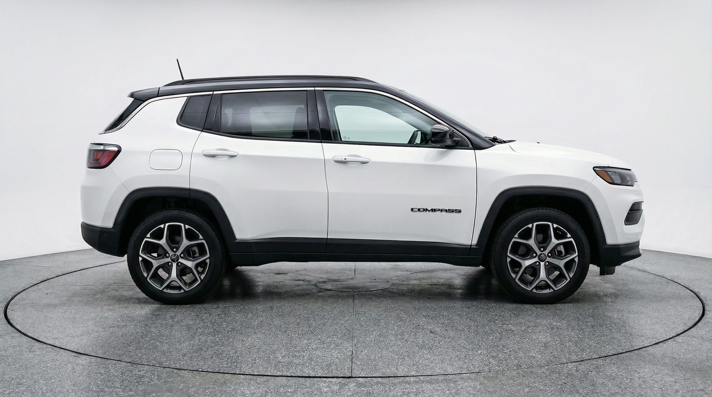 Thumbnail: 2025 Jeep Compass - 8