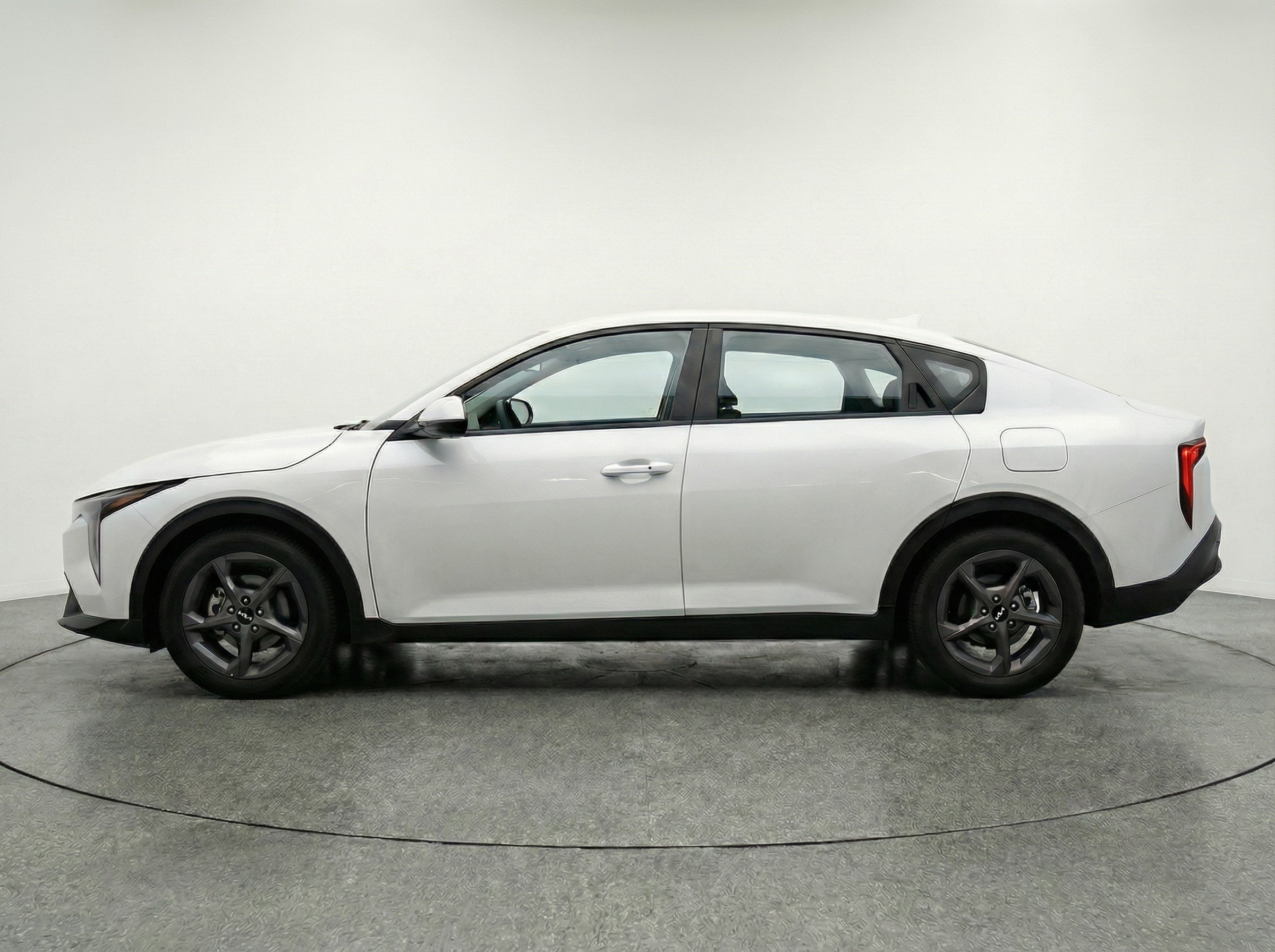 Thumbnail: 2025 Kia K4 - 4