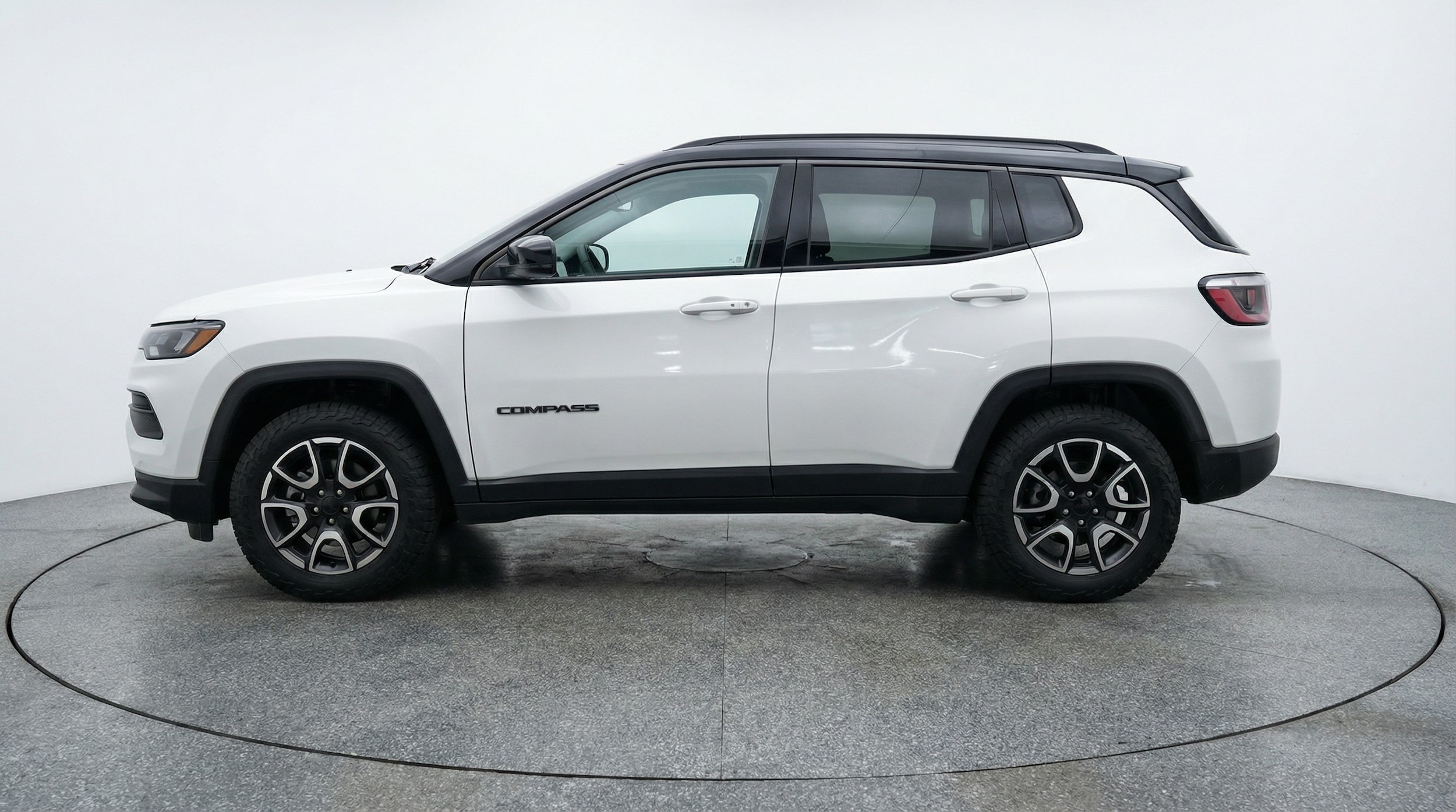 Thumbnail: 2025 Jeep Compass - 4