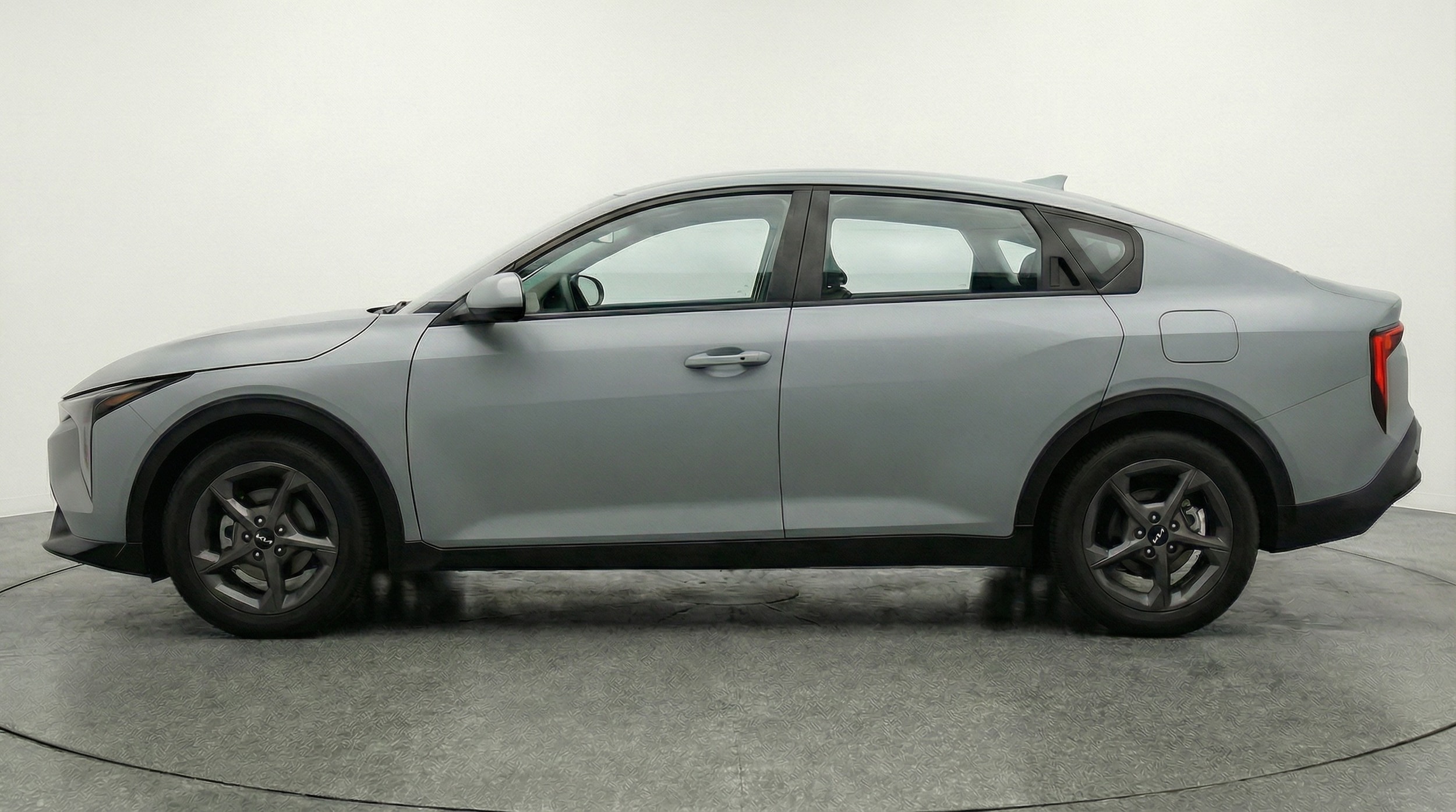 Thumbnail: 2025 Kia K4 - 4