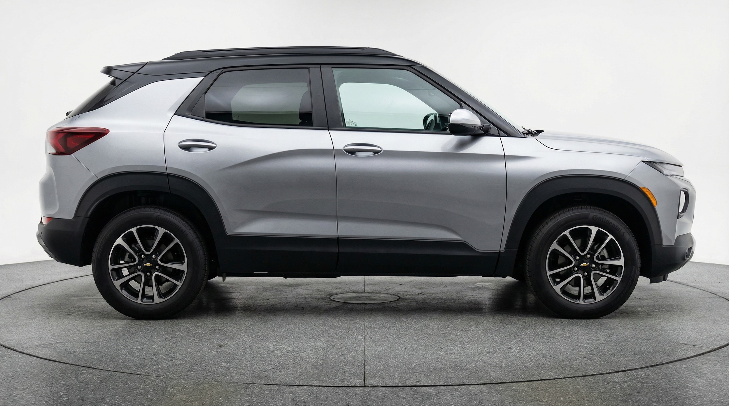 Thumbnail: 2025 Chevrolet TrailBlazer - 8