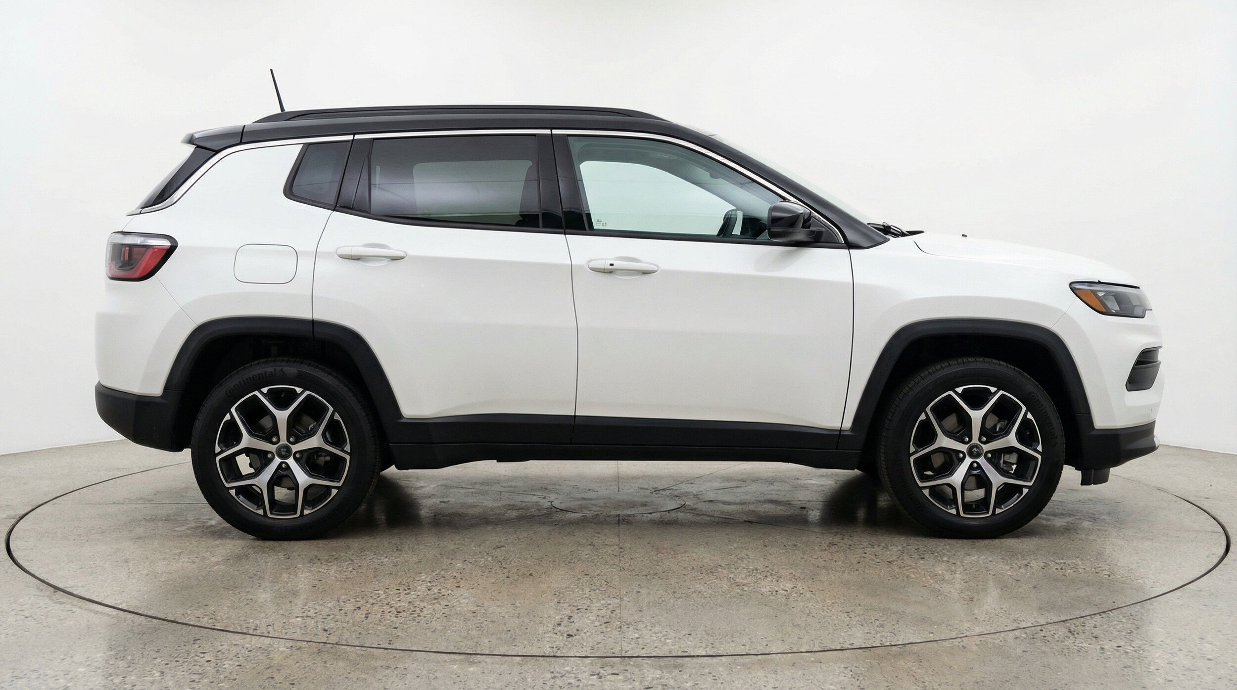 Thumbnail: 2025 Jeep Compass - 11