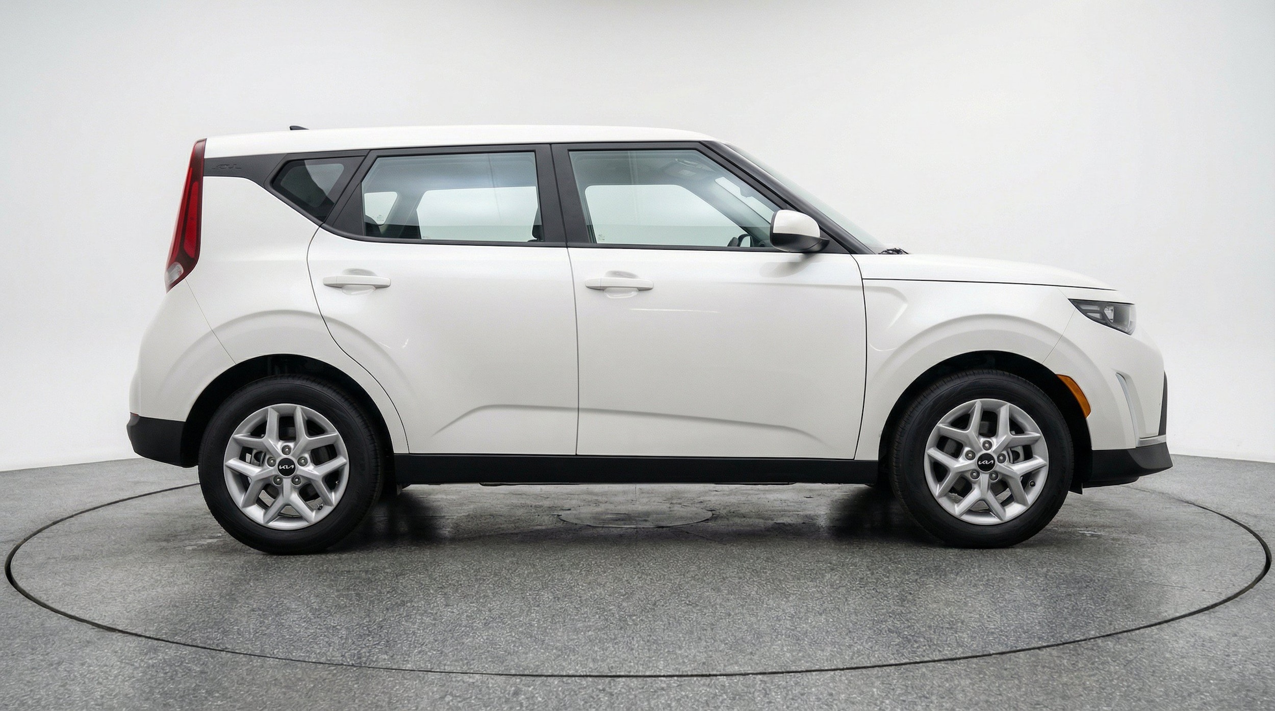 Thumbnail: 2025 Kia Soul - 11