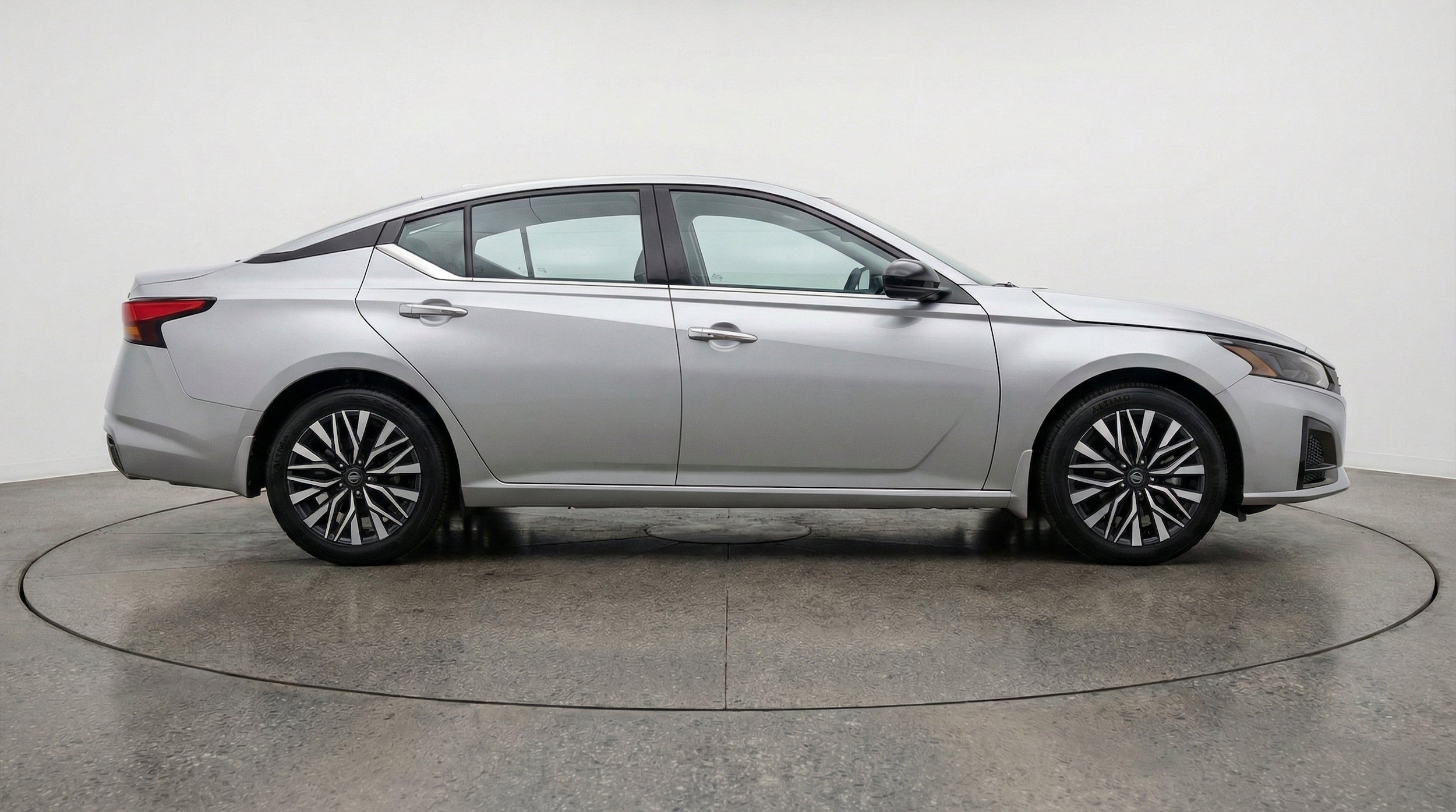 Thumbnail: 2025 Nissan Altima - 11