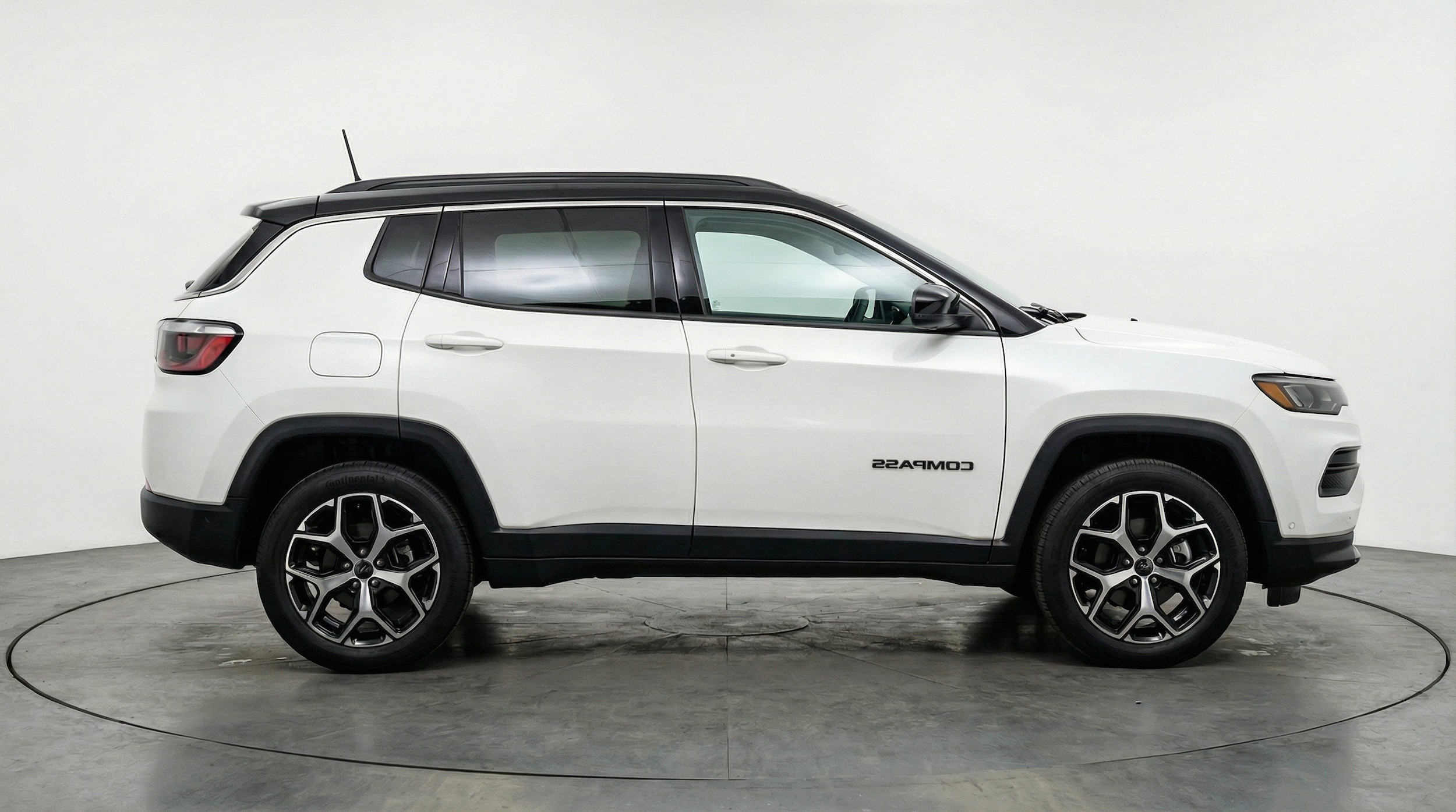 Thumbnail: 2025 Jeep Compass - 11