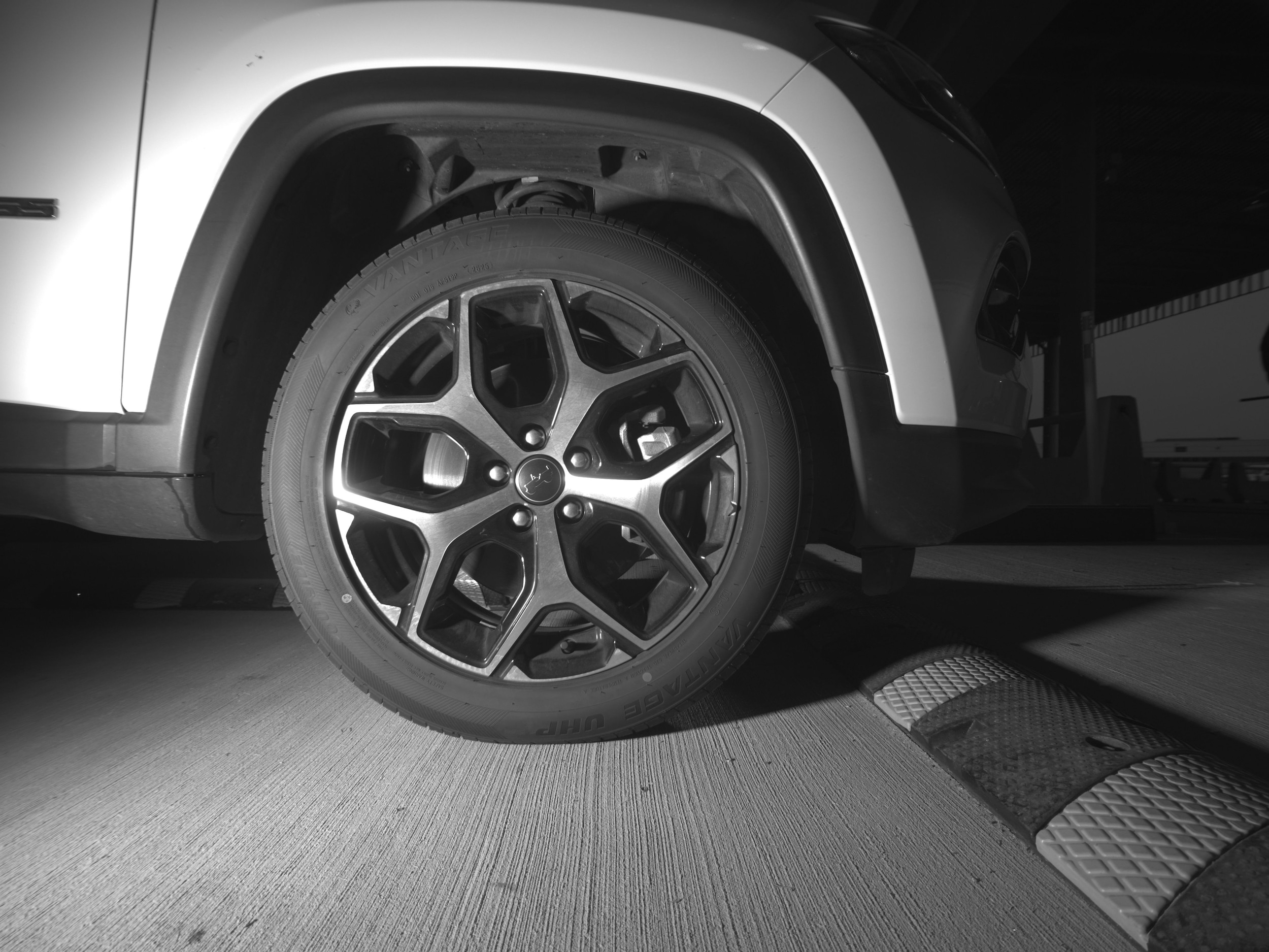 Thumbnail: 2025 Jeep Compass - 10