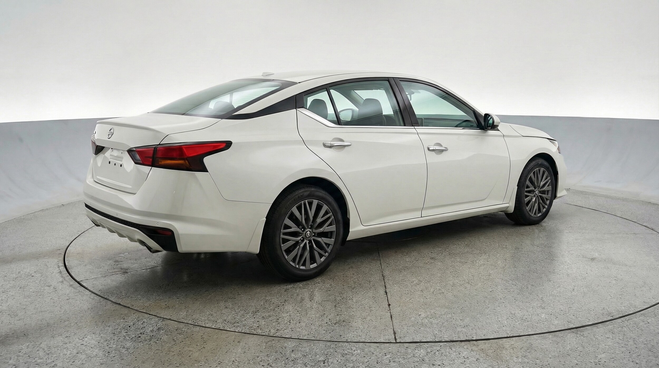 Thumbnail: 2025 Nissan Altima - 7