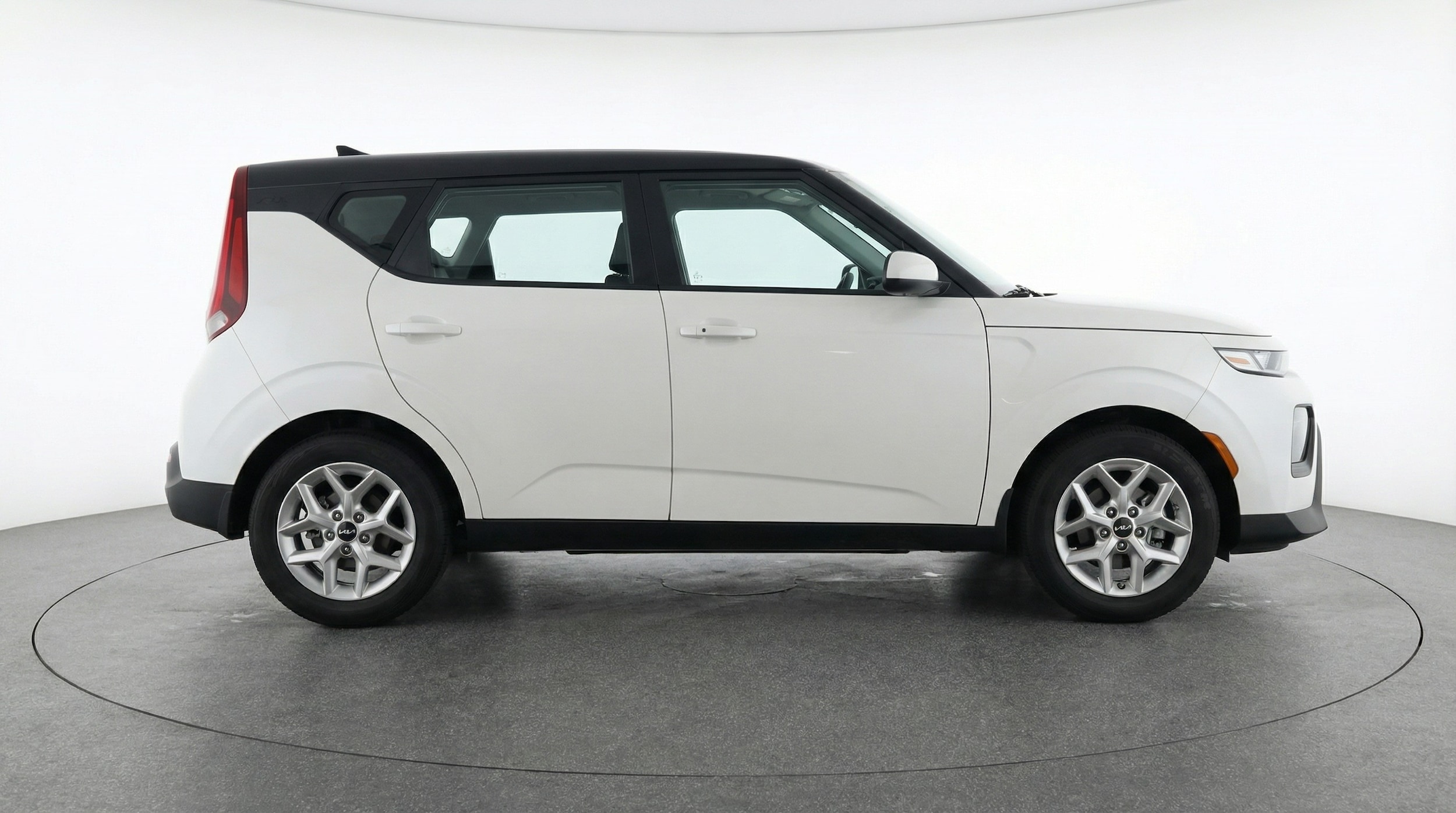 Thumbnail: 2025 Kia Soul - 8