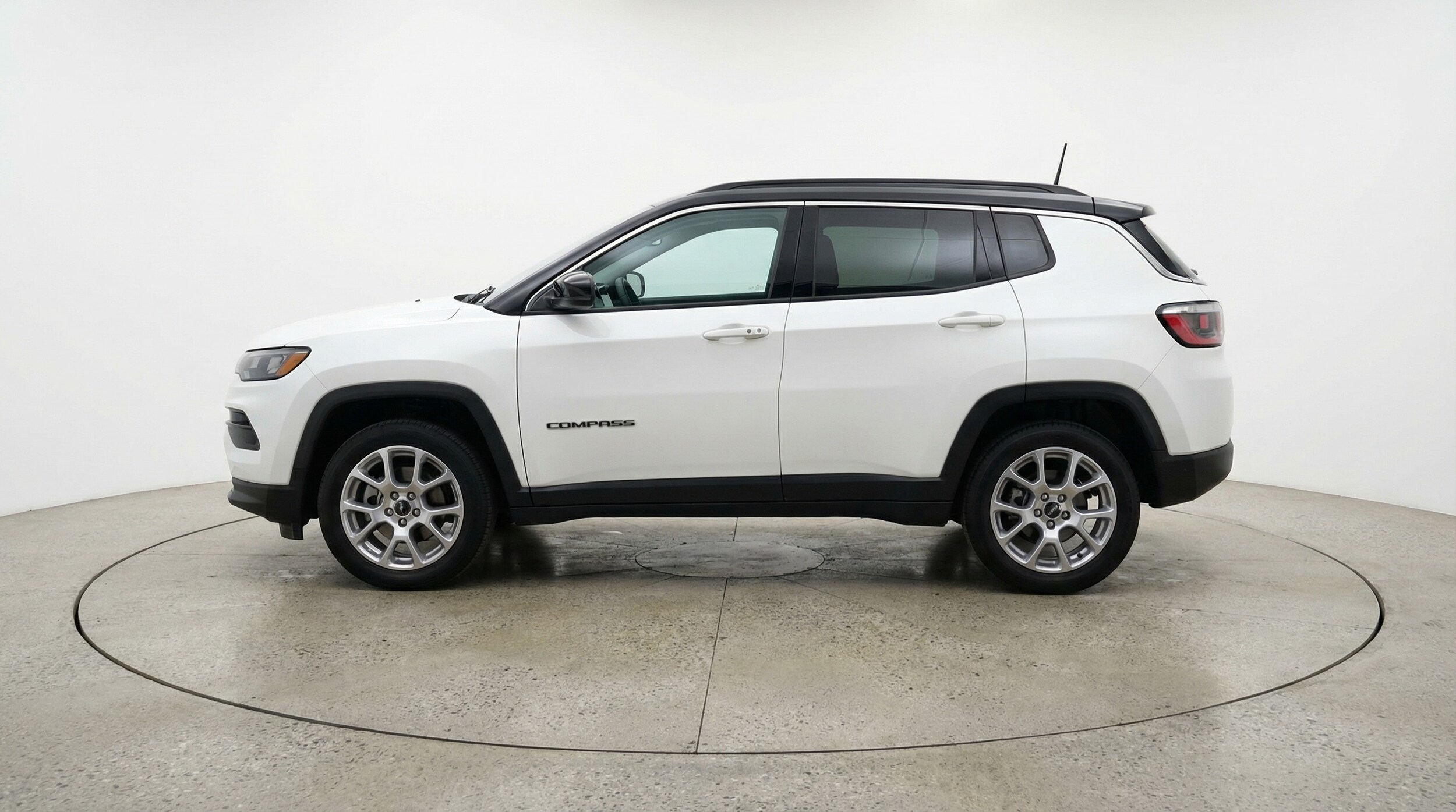 Thumbnail: 2025 Jeep Compass - 4