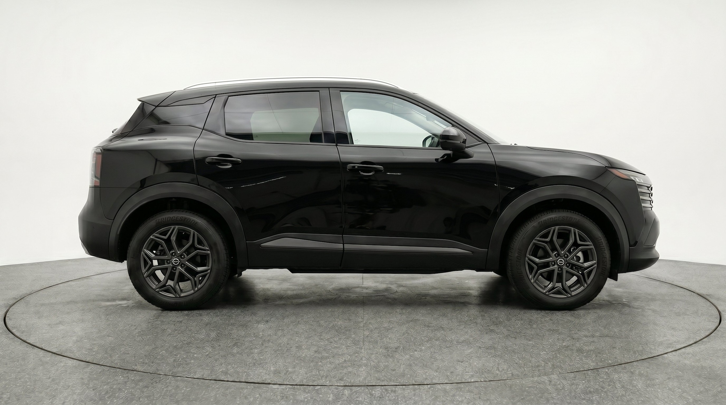 Thumbnail: 2026 Nissan Kicks - 11