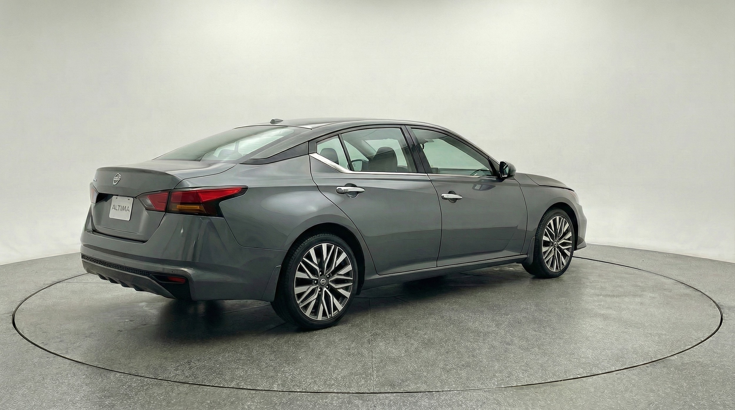 Thumbnail: 2025 Nissan Altima - 7