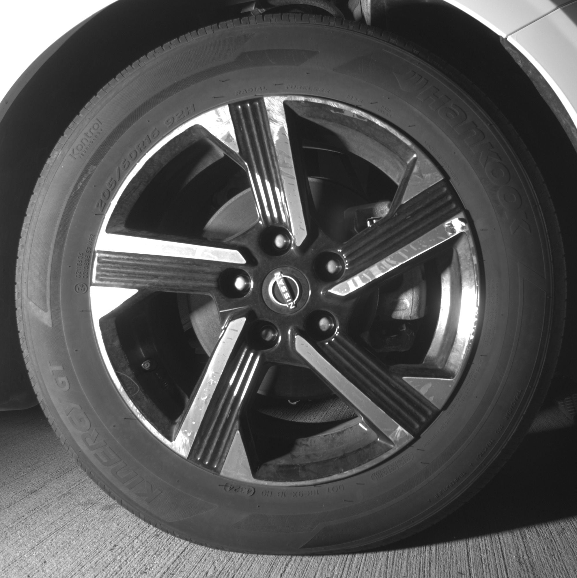 Thumbnail: 2025 Nissan Sentra - 10