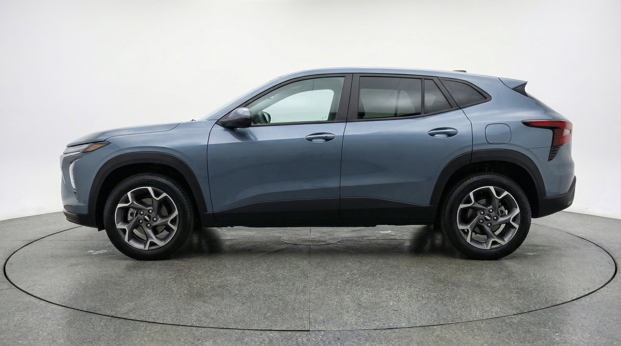 Thumbnail: 2025 Chevrolet Trax - 11