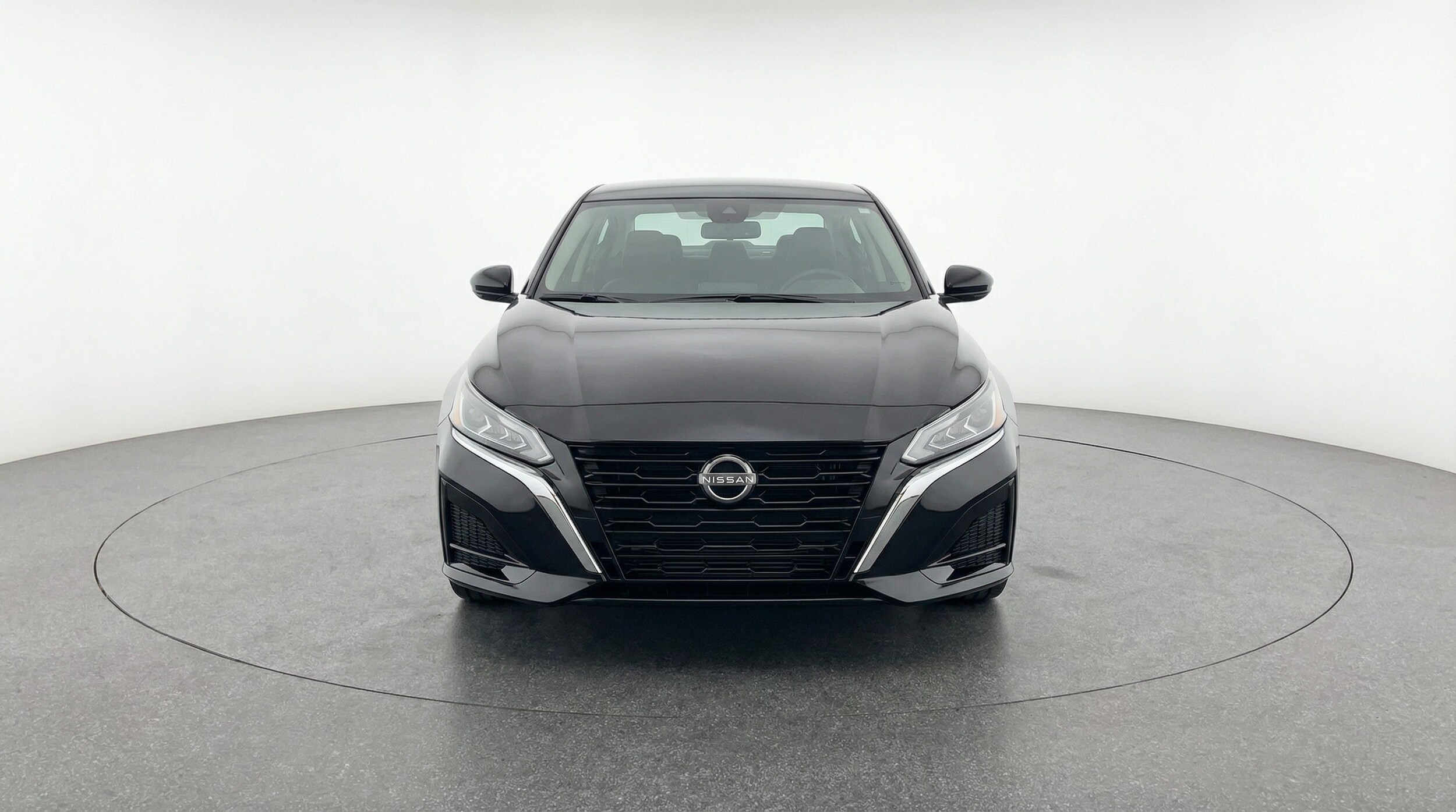 Thumbnail: 2025 Nissan Altima - 2