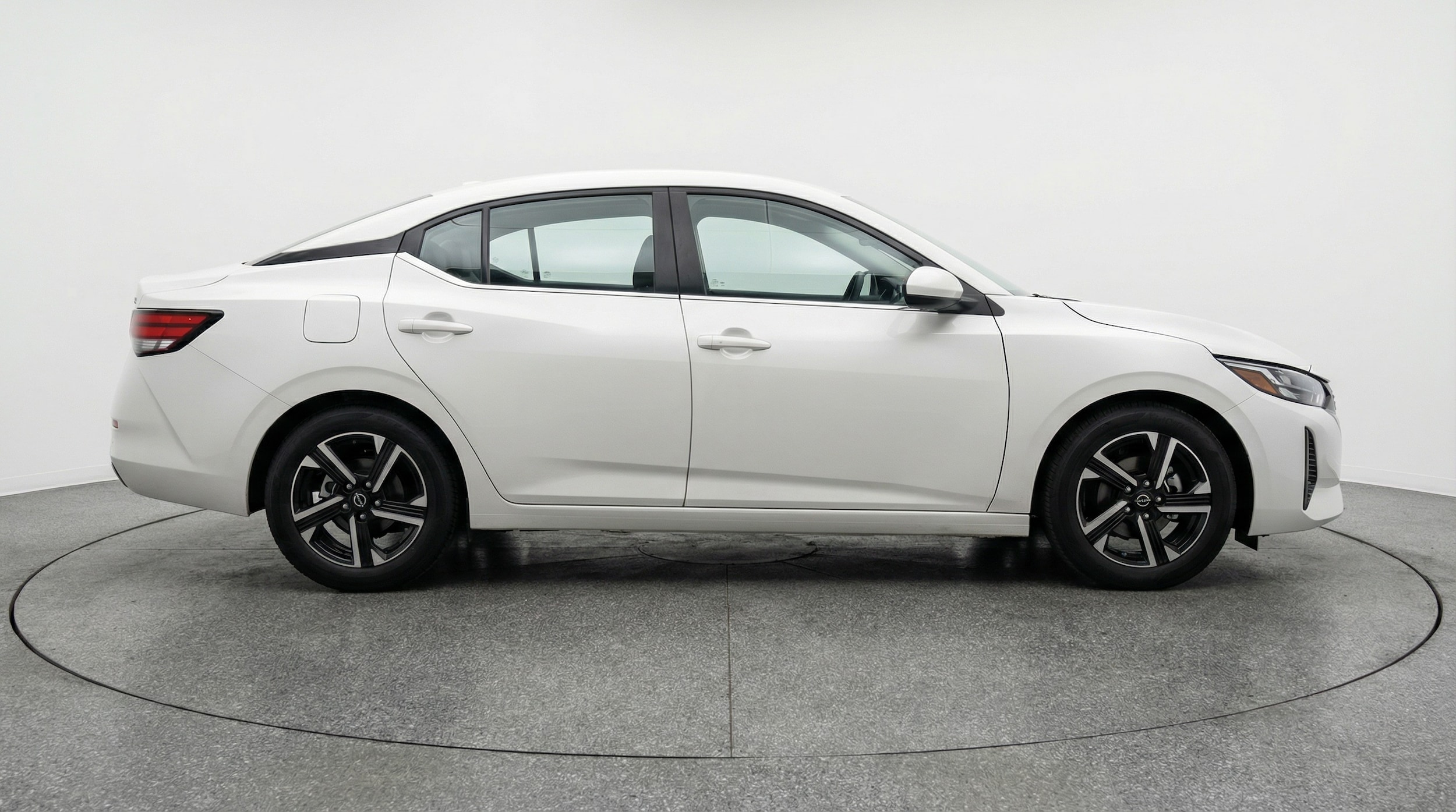 Thumbnail: 2025 Nissan Sentra - 8