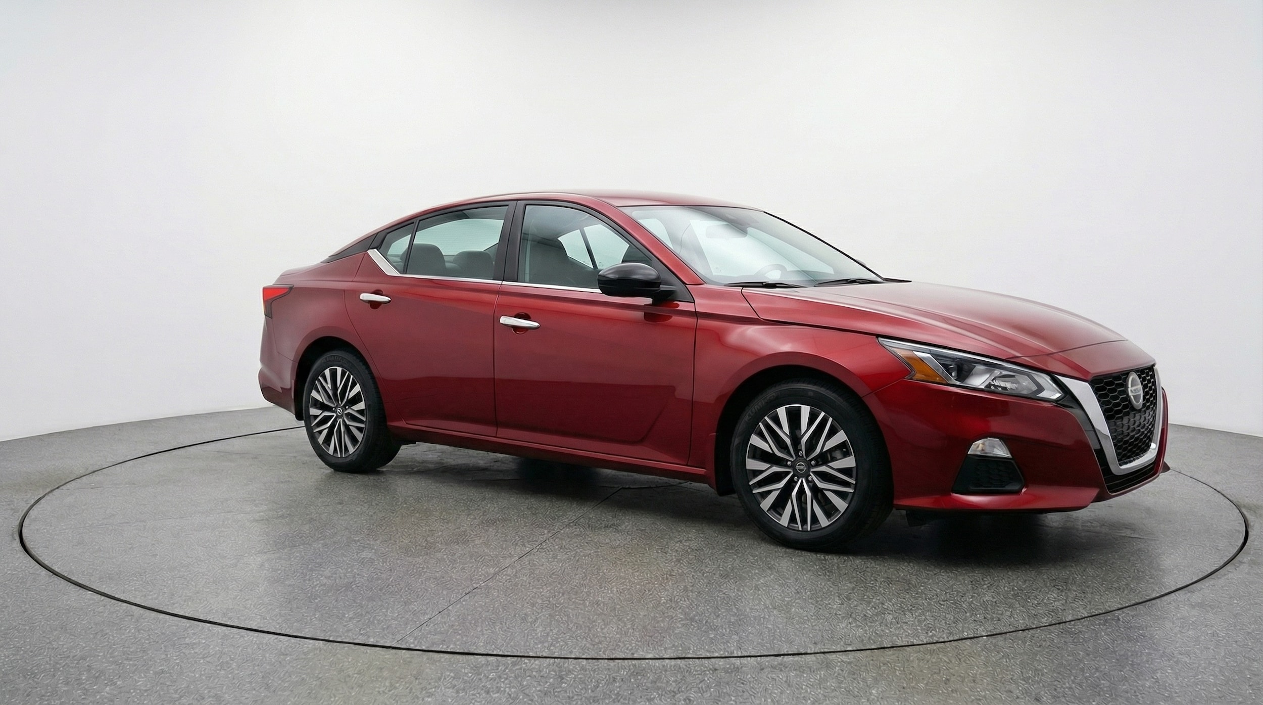 Thumbnail: 2025 Nissan Altima - 1