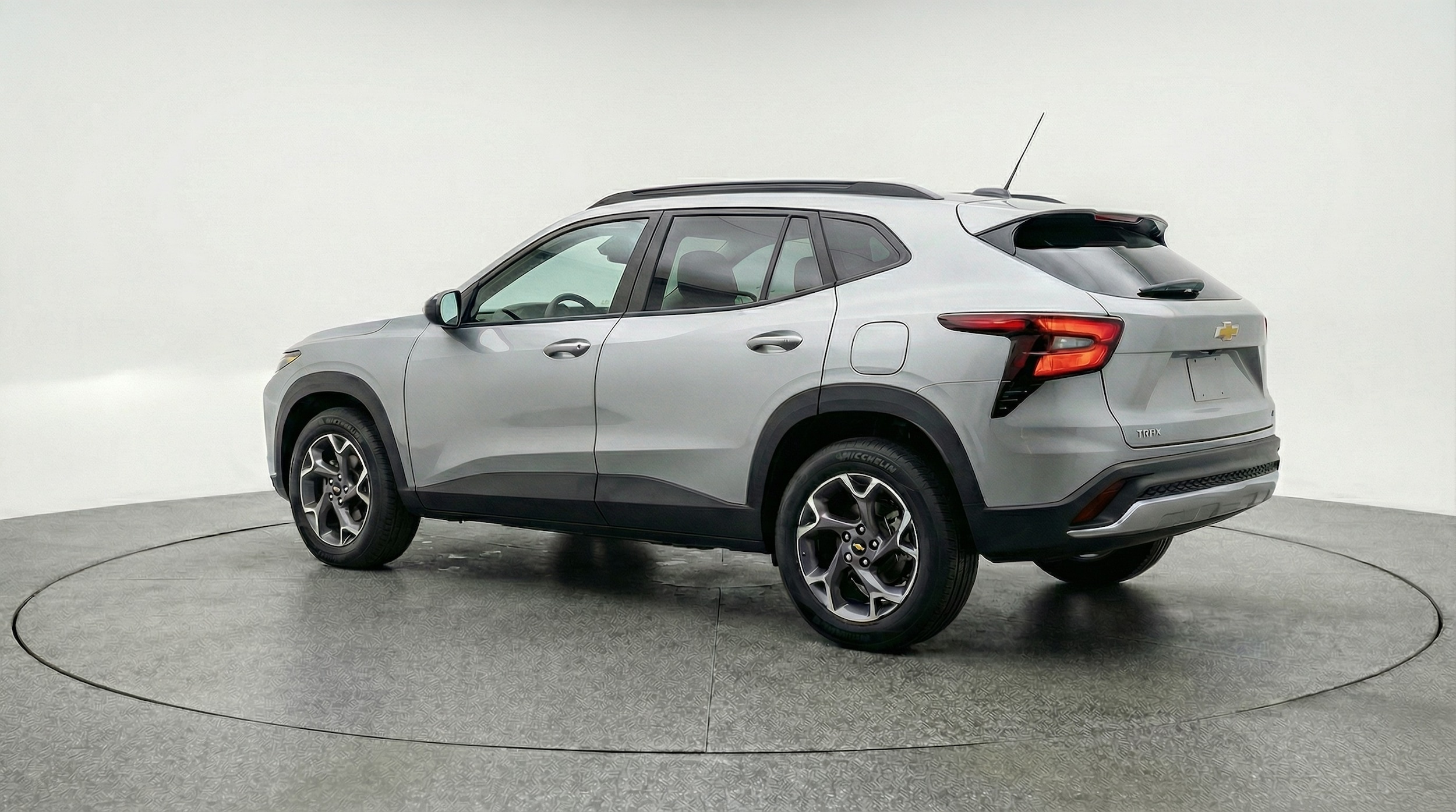 Thumbnail: 2025 Chevrolet Trax - 7