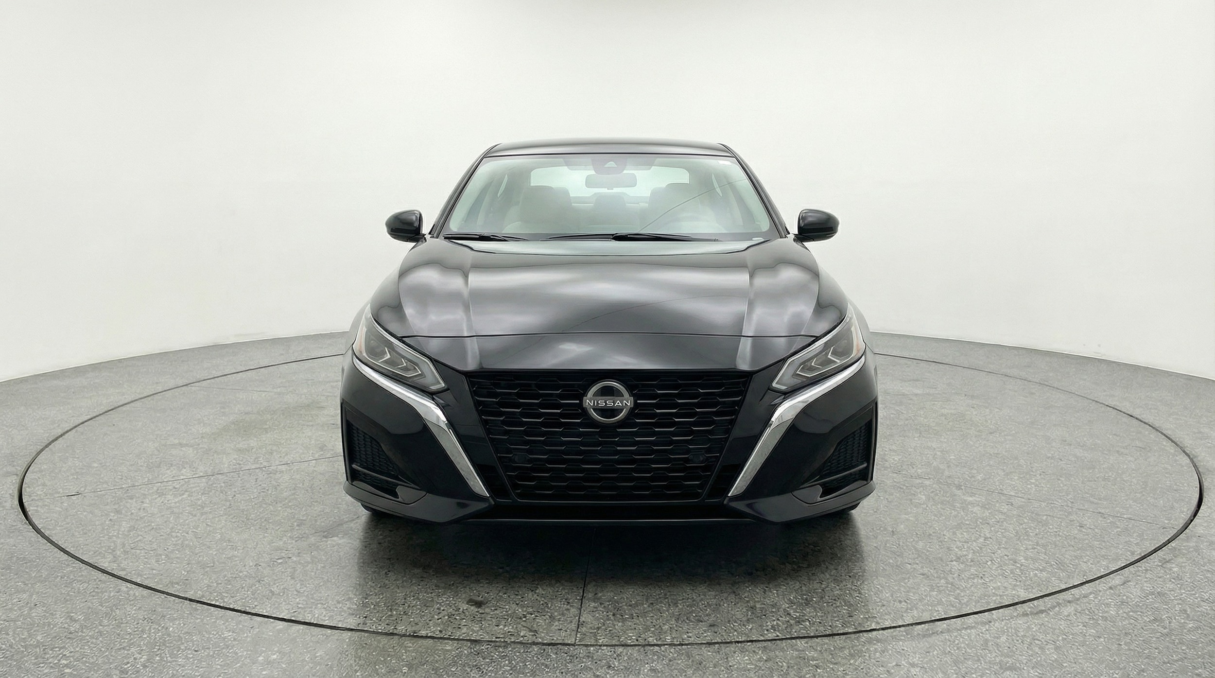 Thumbnail: 2025 Nissan Altima - 2