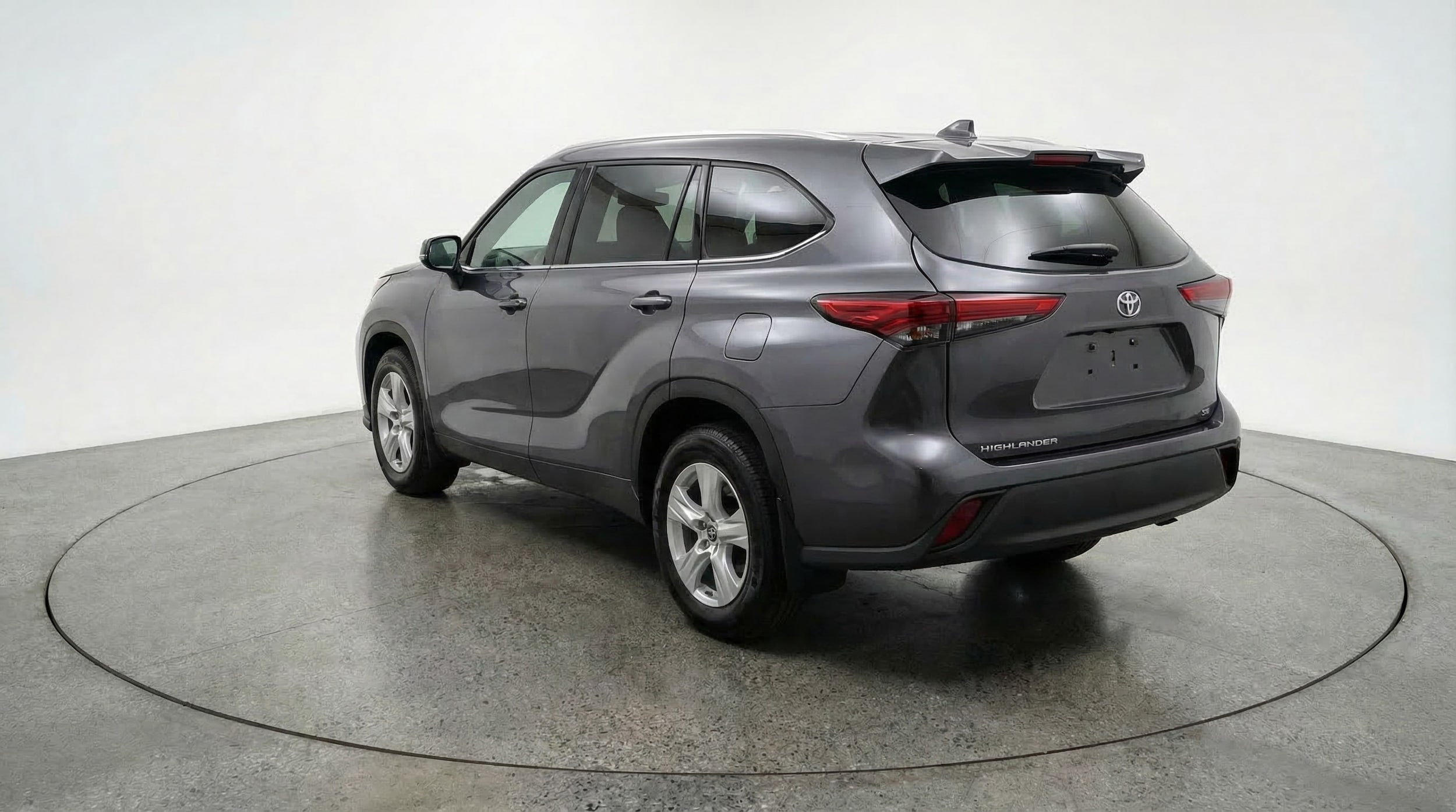 Thumbnail: 2025 Toyota Highlander - 5