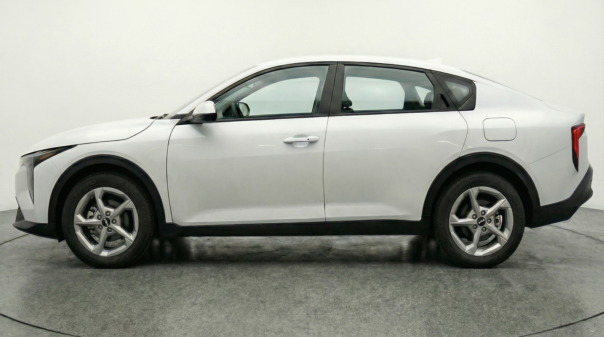 Thumbnail: 2025 Kia K4 - 4