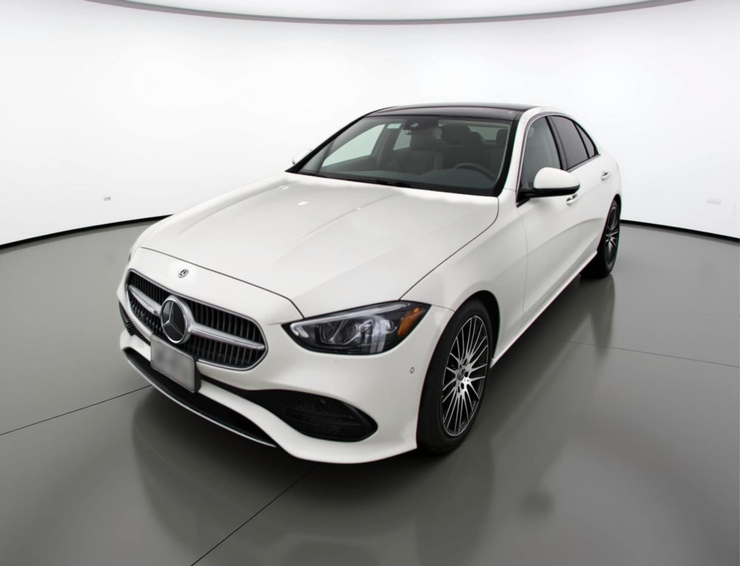 Thumbnail: 2024 Mercedes-Benz C-Class - 3