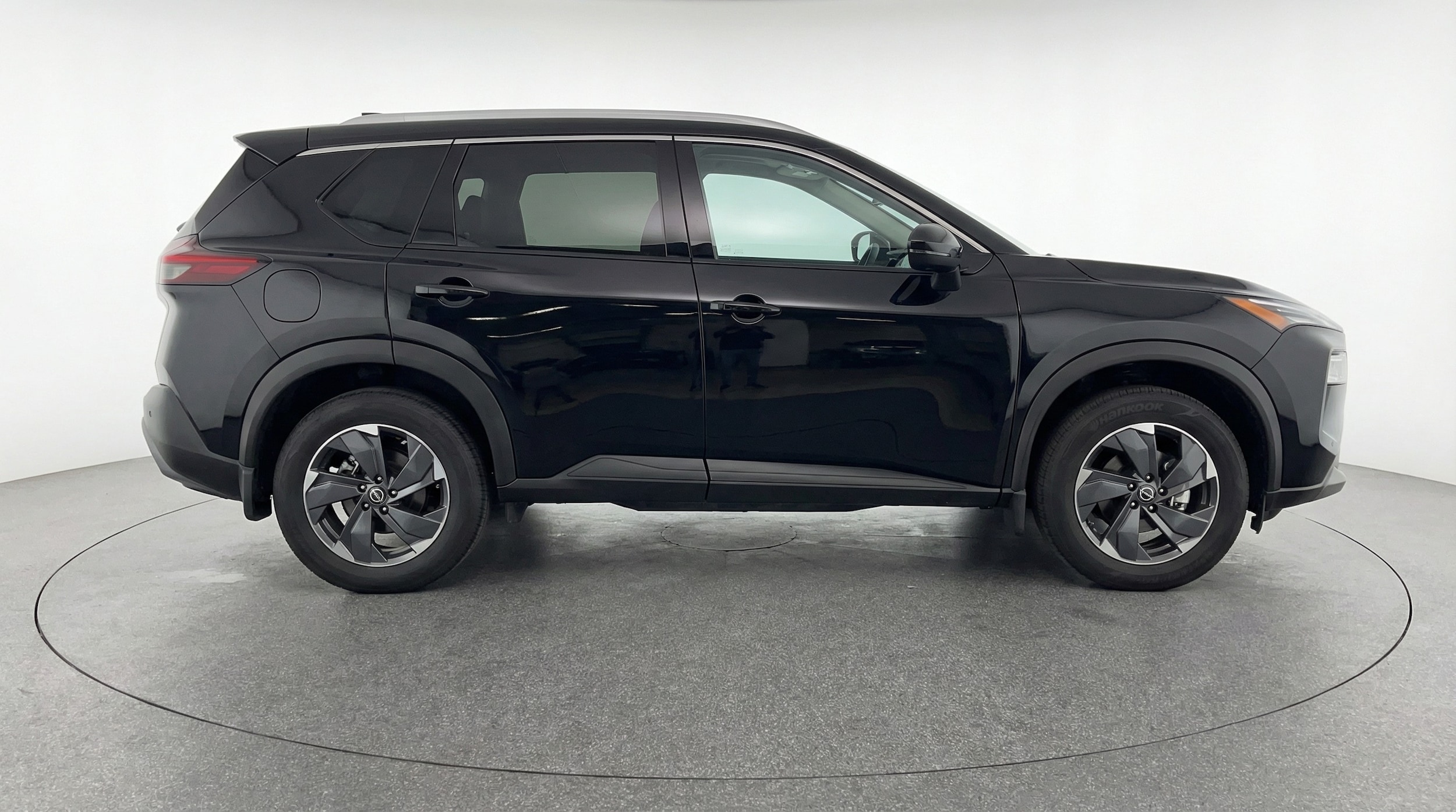 Thumbnail: 2025 Nissan Rogue - 8