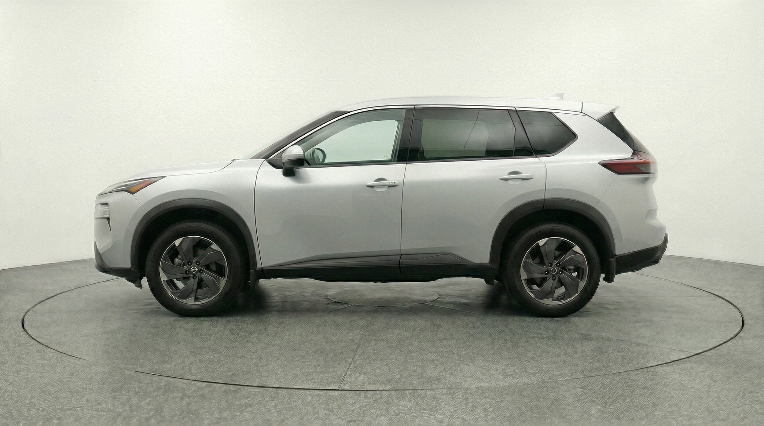 Thumbnail: 2025 Nissan Rogue - 4