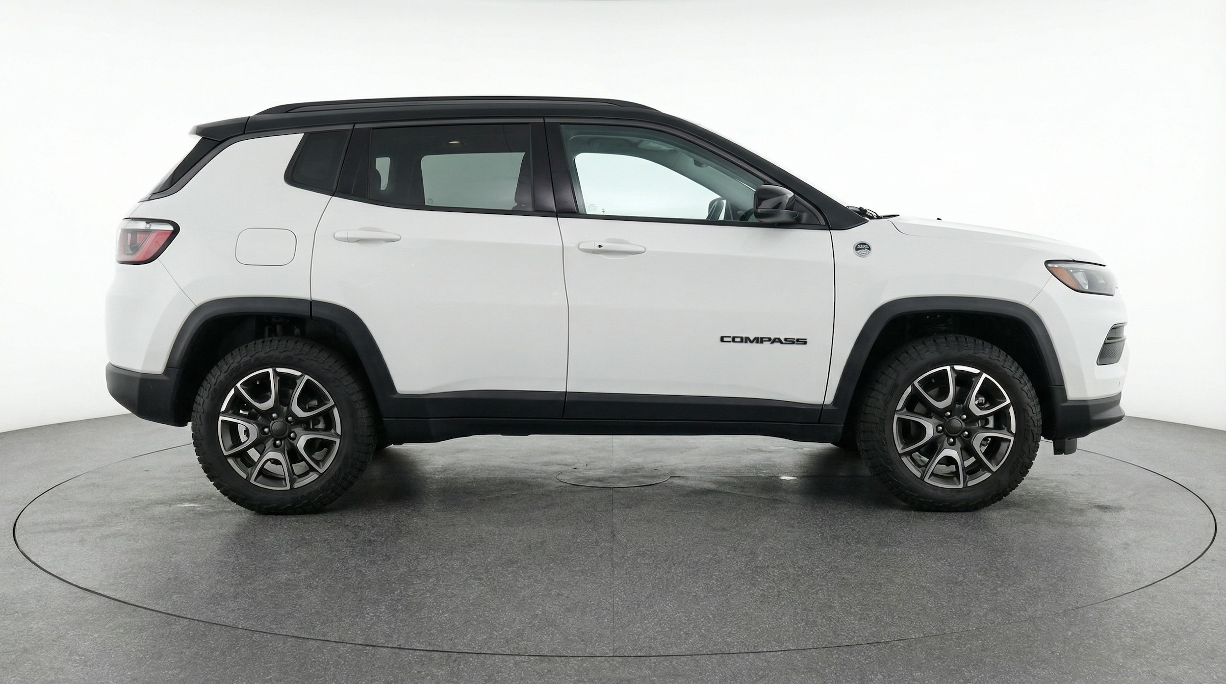 Thumbnail: 2025 Jeep Compass - 8