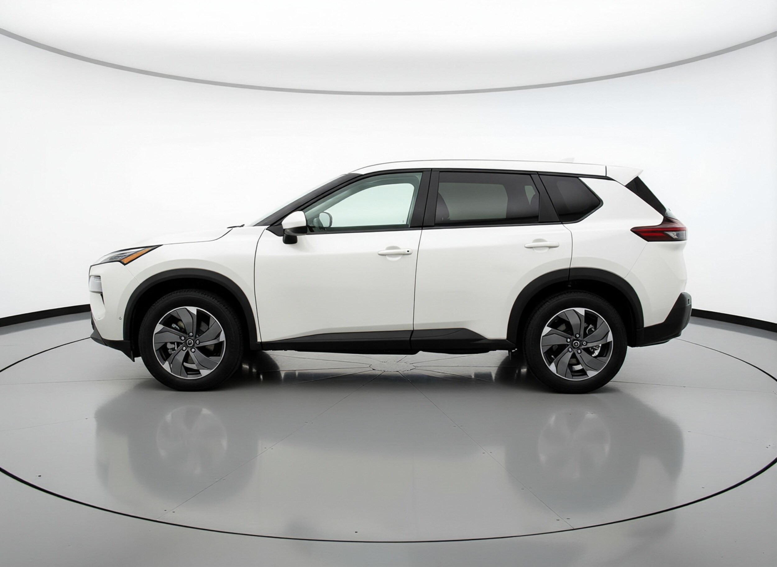 Thumbnail: 2025 Nissan Rogue - 4