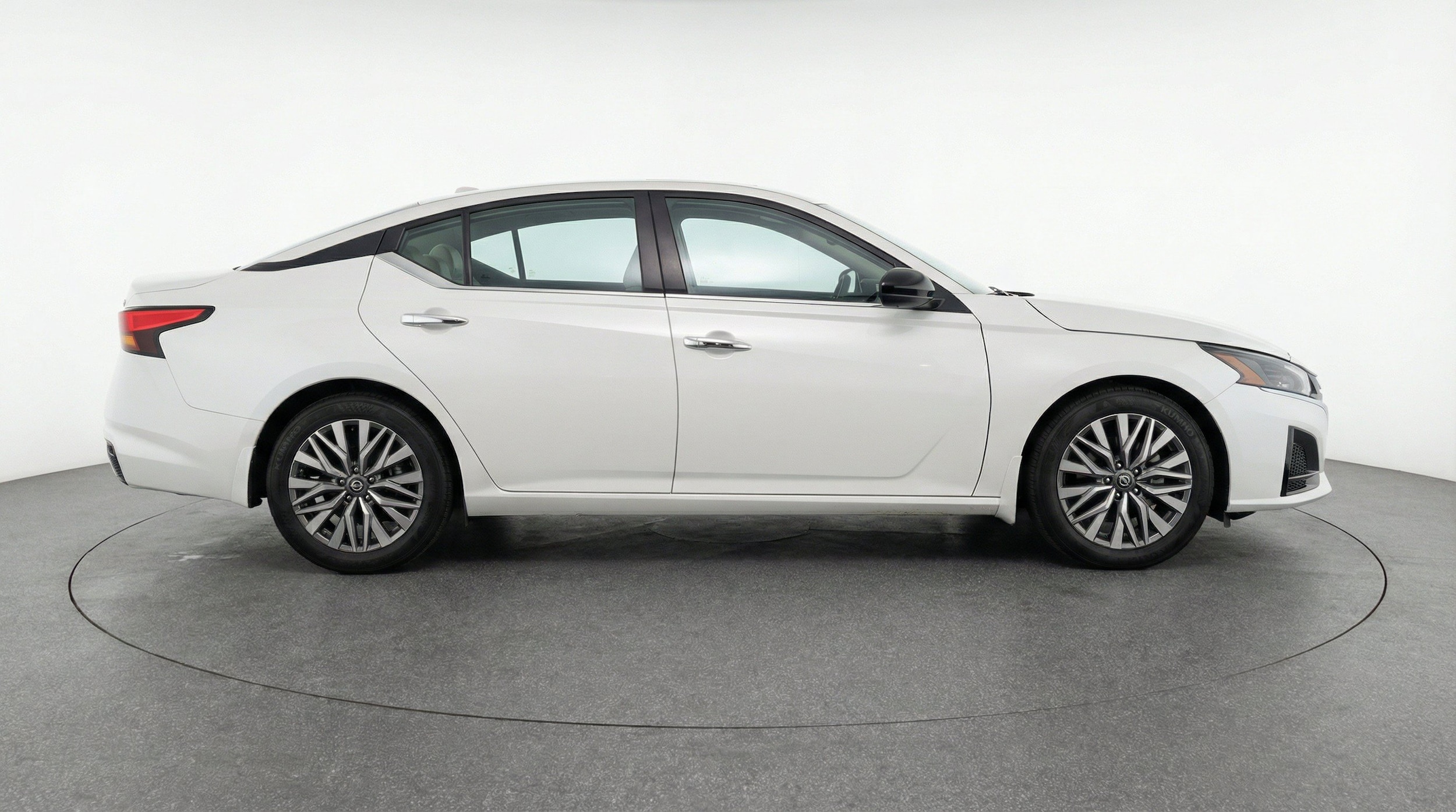 Thumbnail: 2025 Nissan Altima - 11