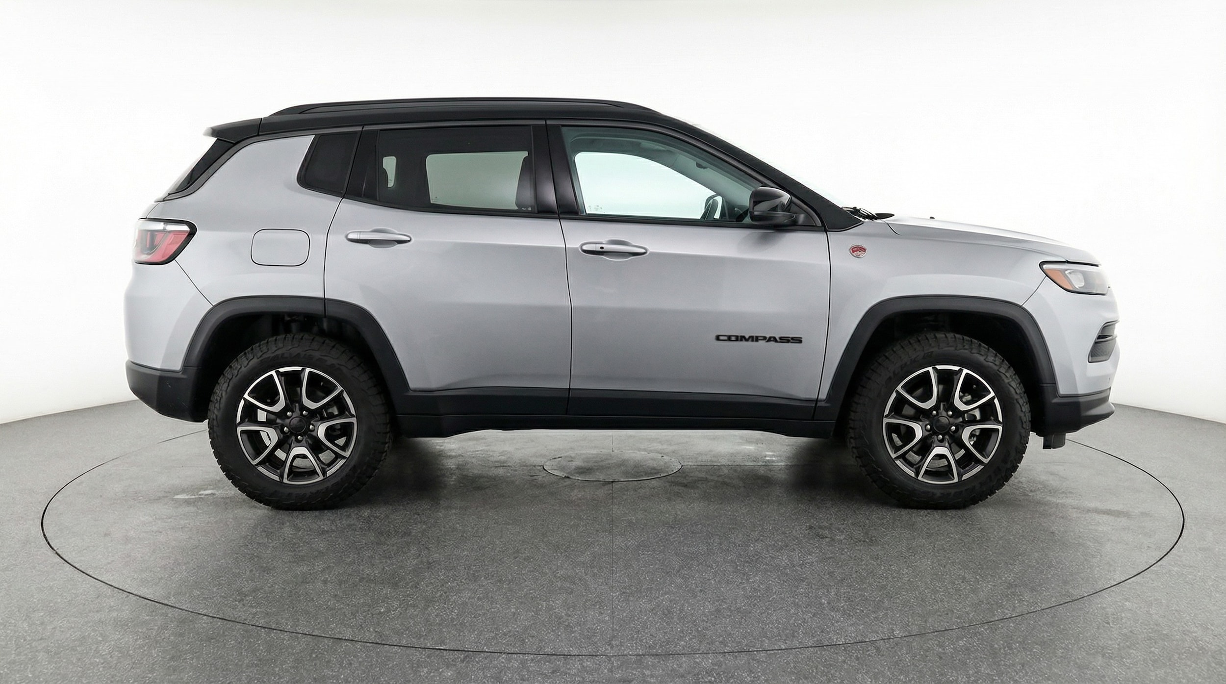Thumbnail: 2025 Jeep Compass - 8
