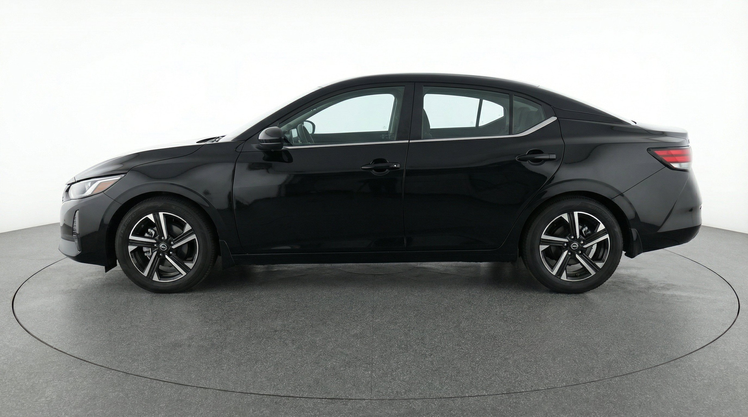 Thumbnail: 2025 Nissan Sentra - 5