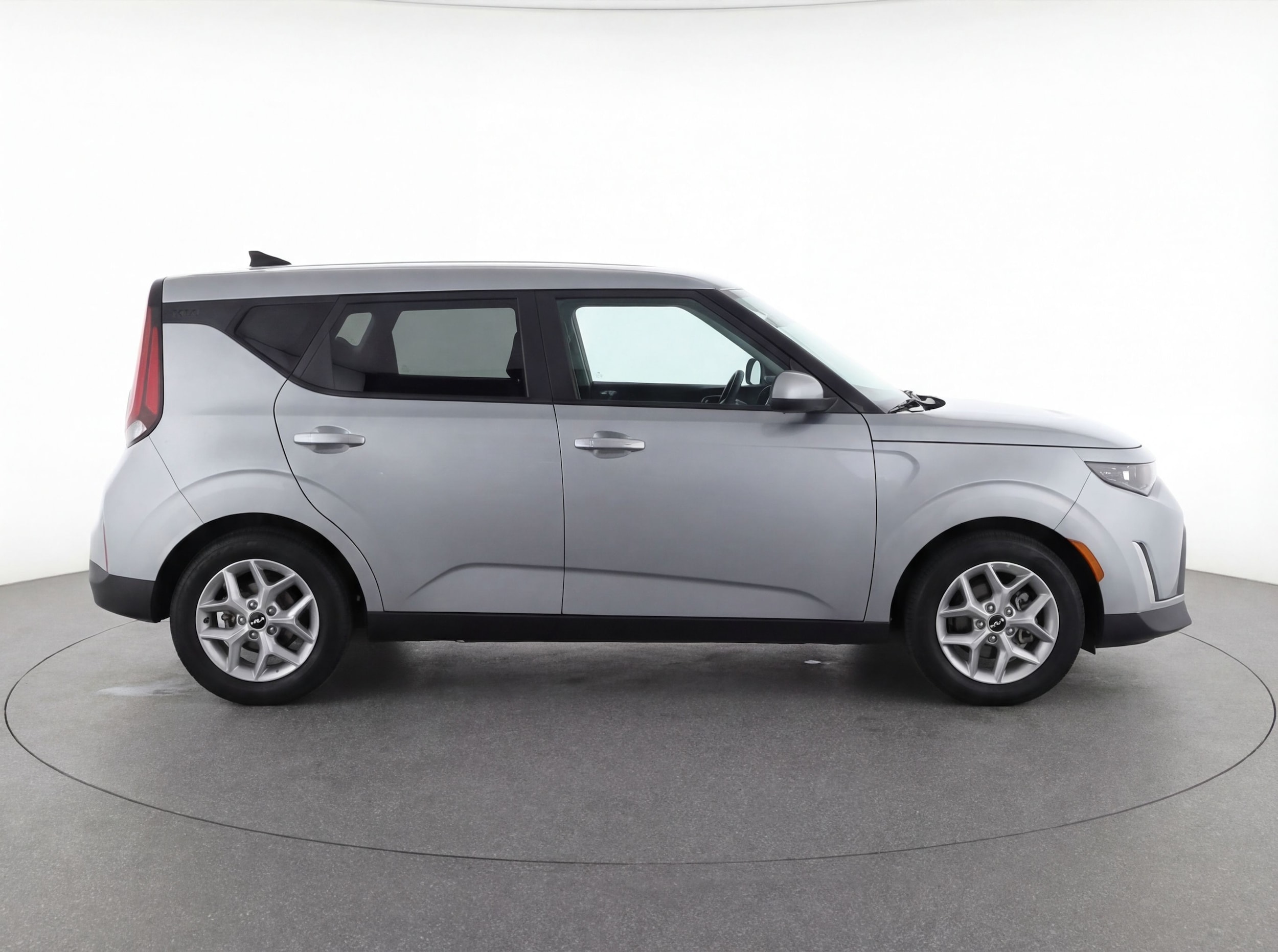 Thumbnail: 2023 Kia Soul - 8