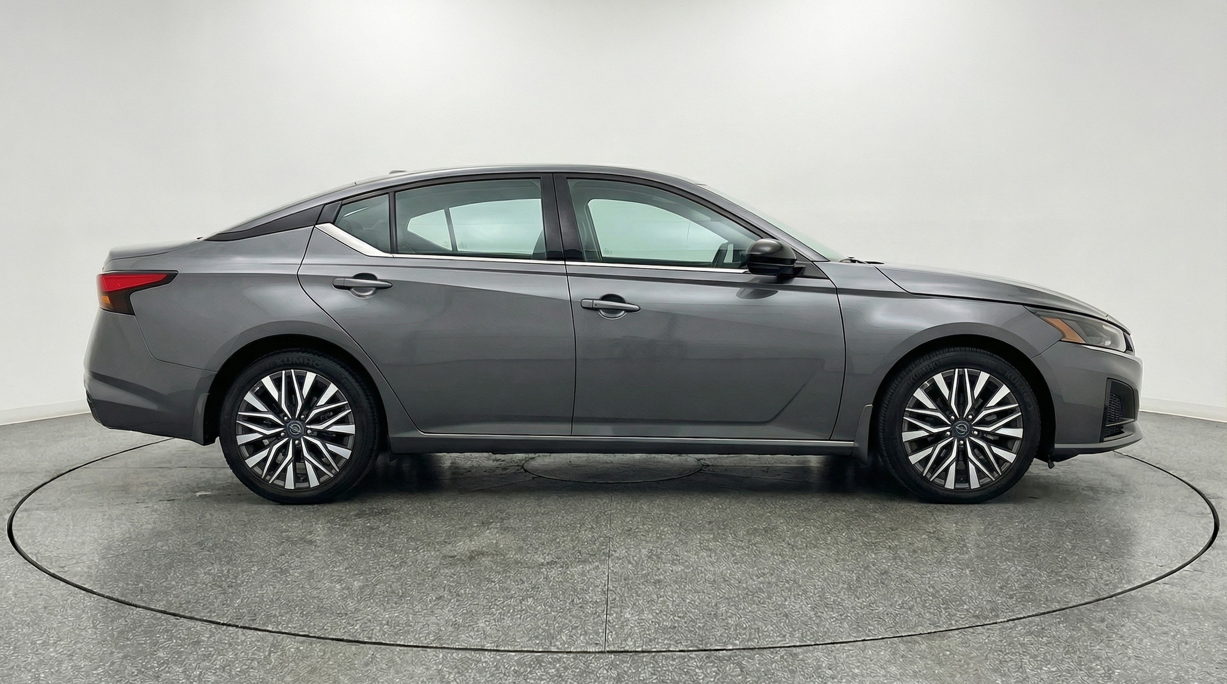 Thumbnail: 2025 Nissan Altima - 8