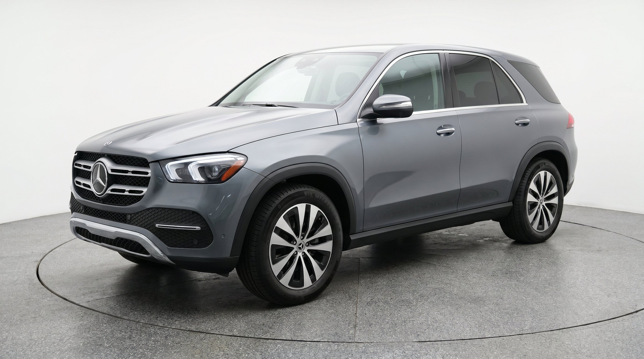 Thumbnail: 2026 Mercedes-Benz GLE - 3