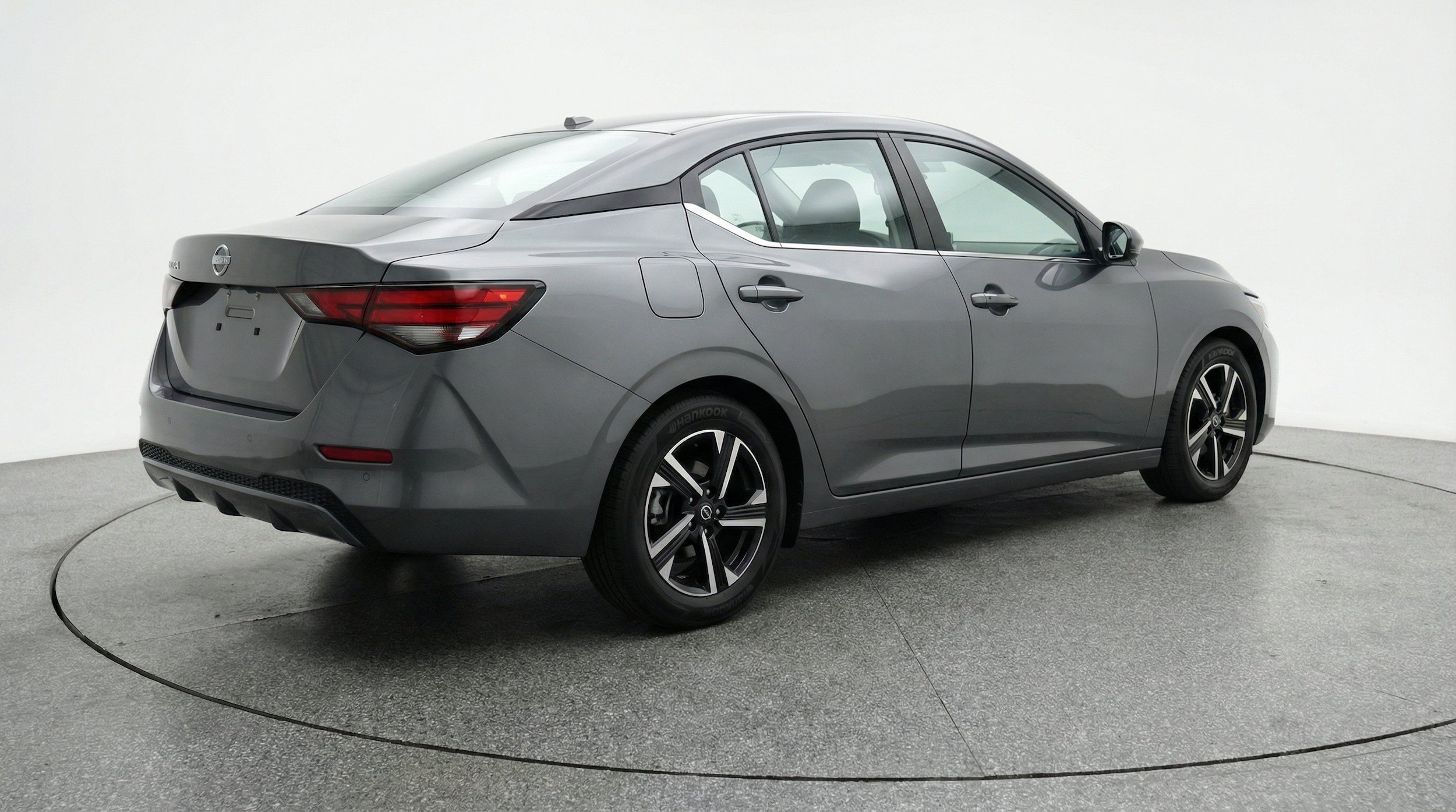 Thumbnail: 2025 Nissan Sentra - 9