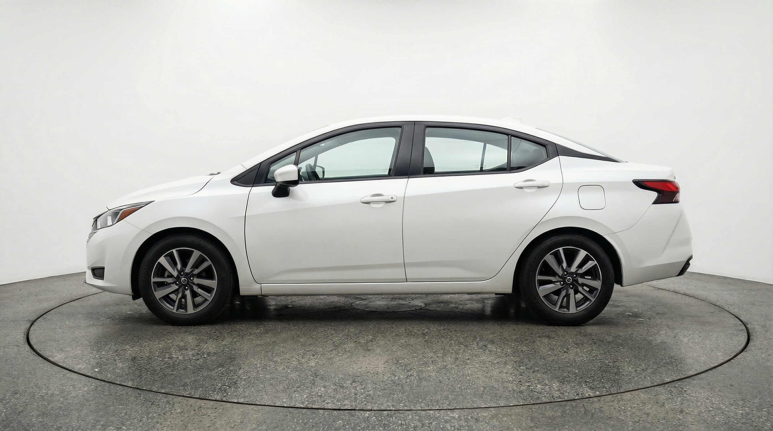 Thumbnail: 2025 Nissan Versa - 4