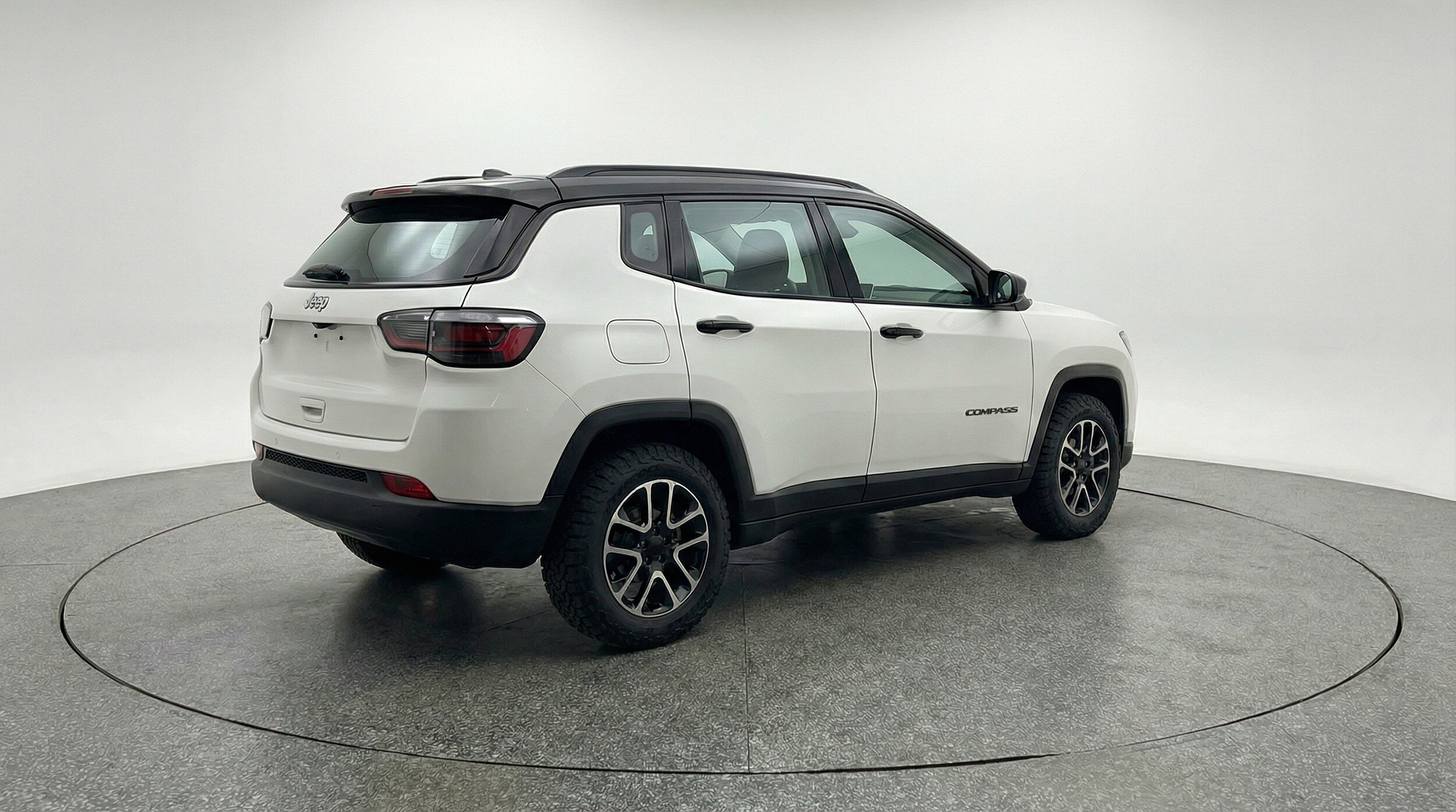 Thumbnail: 2025 Jeep Compass - 9
