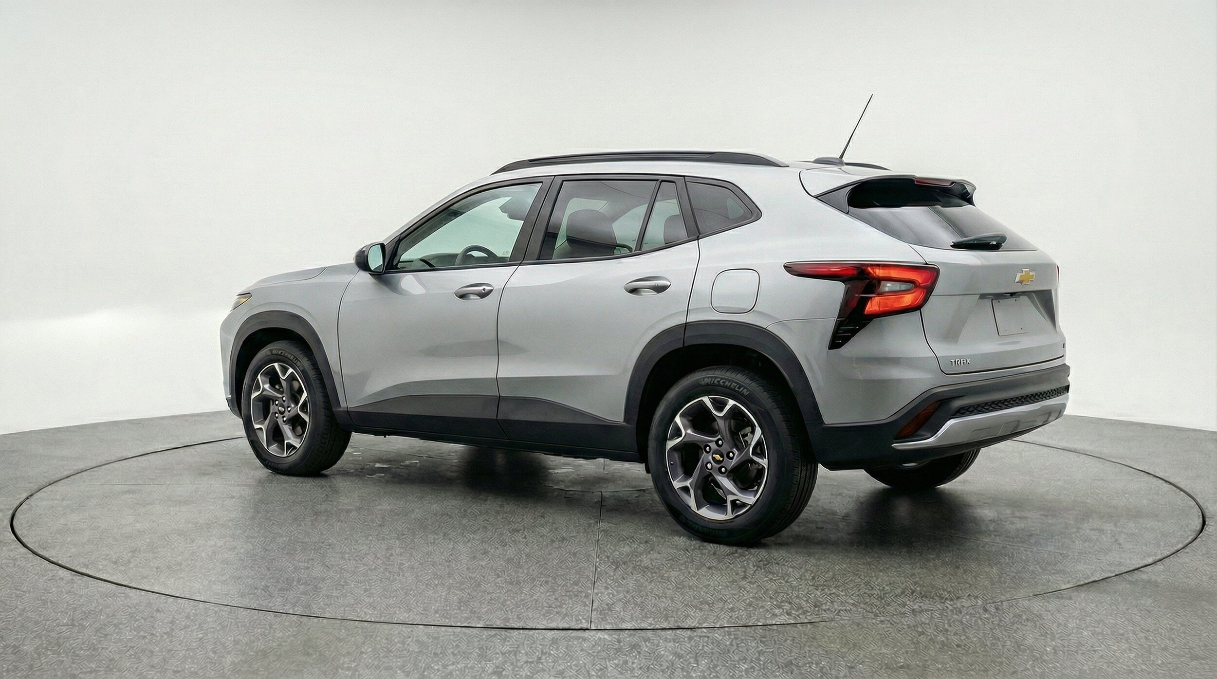 Thumbnail: 2025 Chevrolet Trax - 9