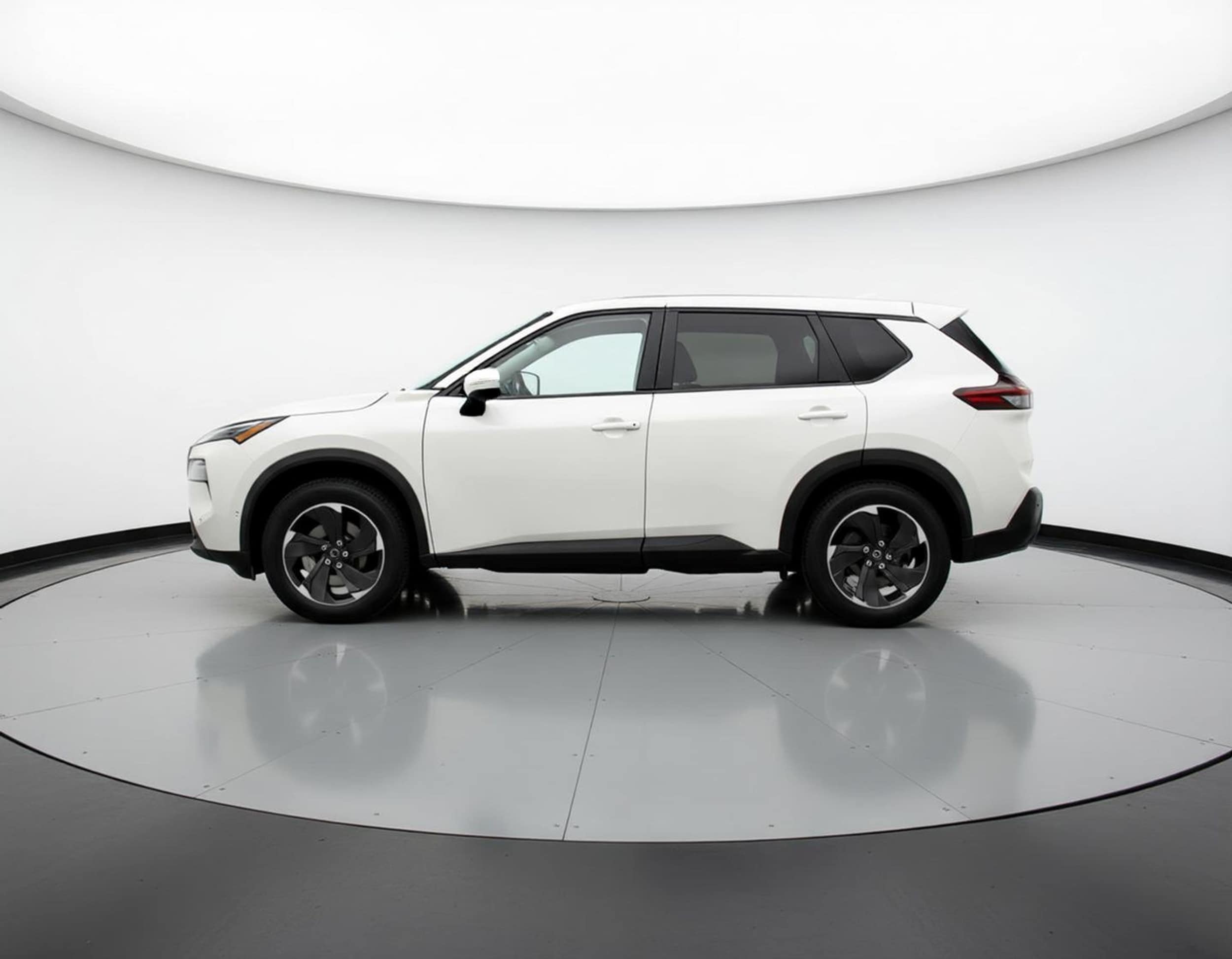 Thumbnail: 2025 Nissan Rogue - 4