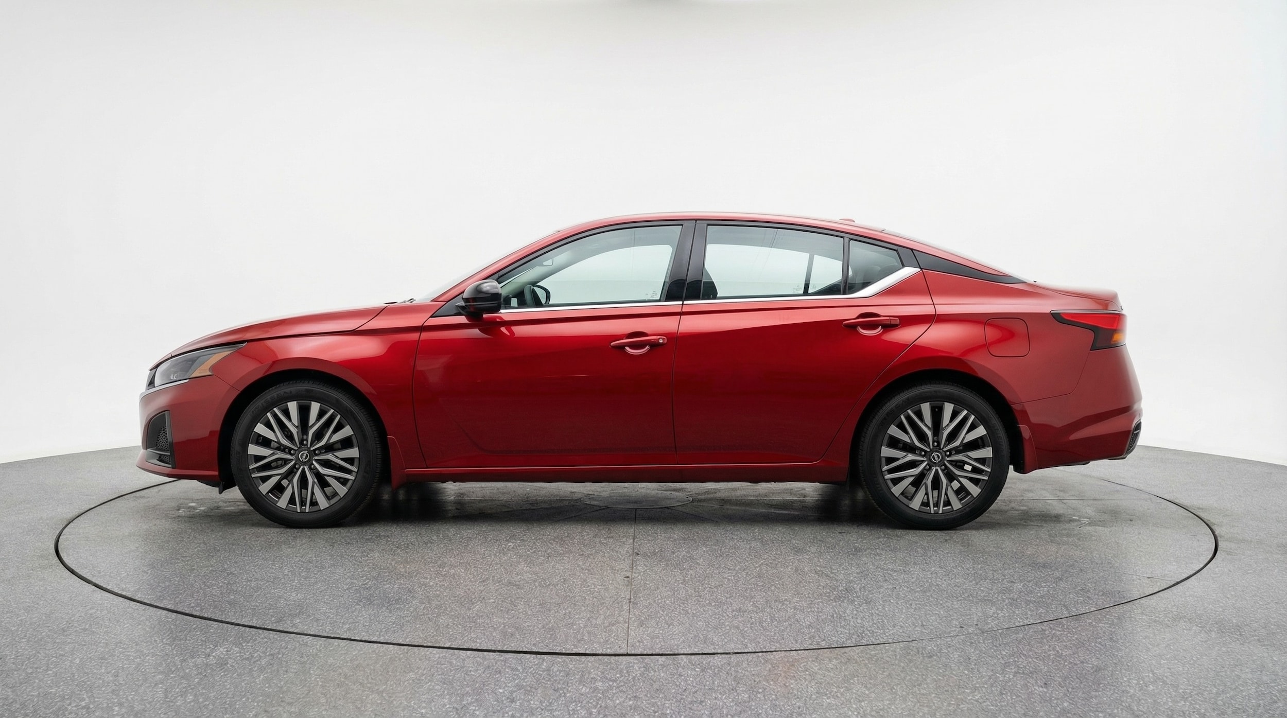 Thumbnail: 2025 Nissan Altima - 4