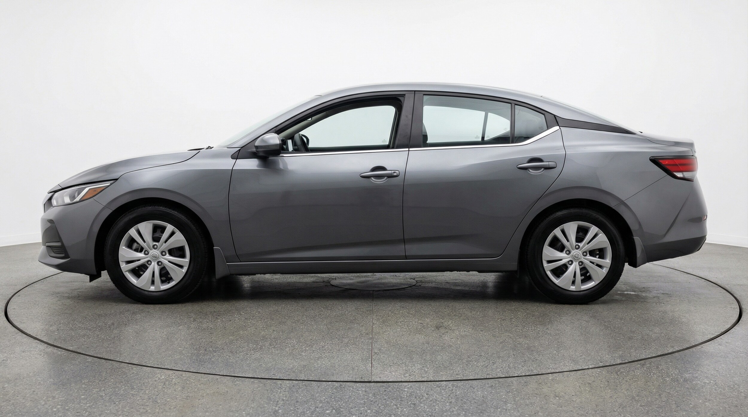 Thumbnail: 2025 Nissan Sentra - 4