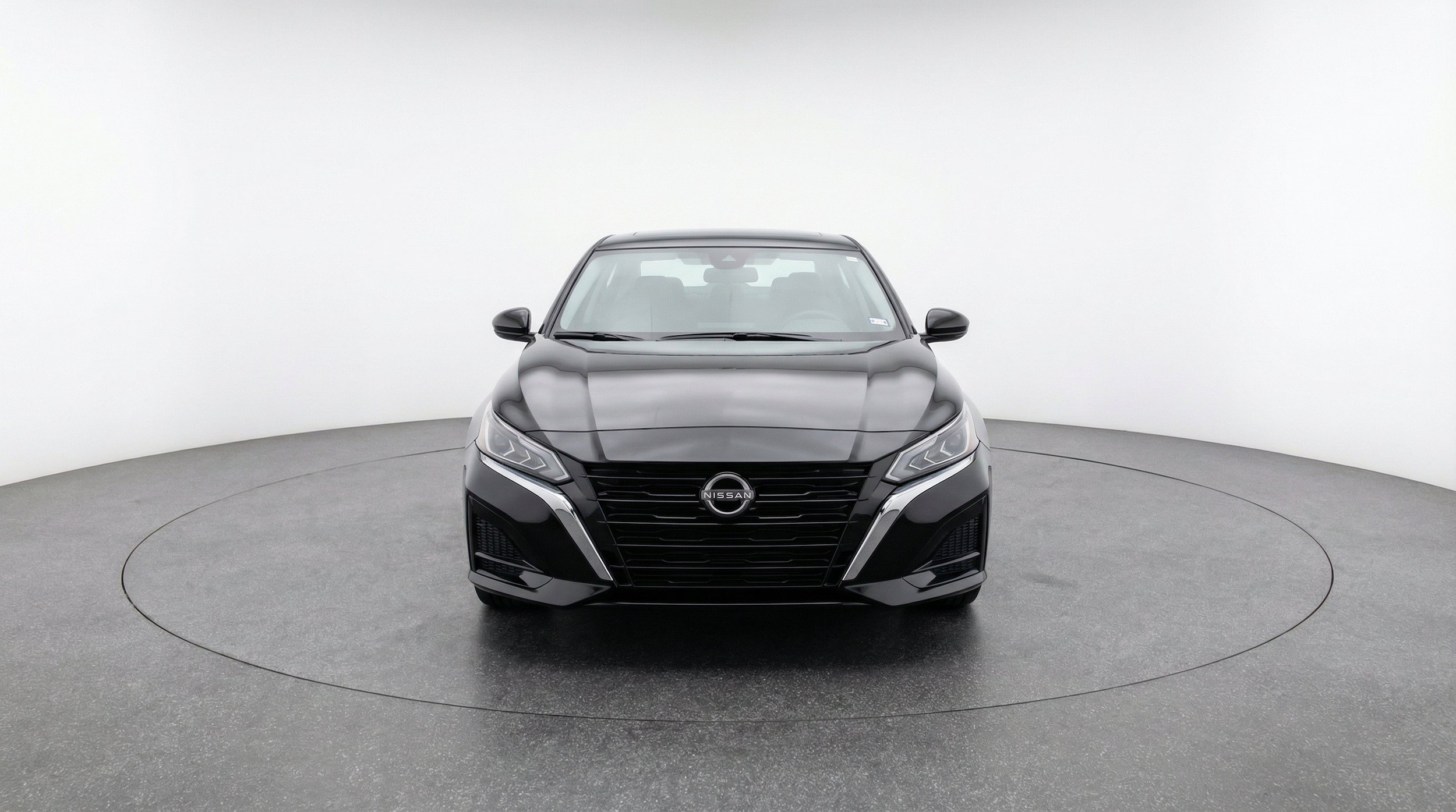 Thumbnail: 2025 Nissan Altima - 2