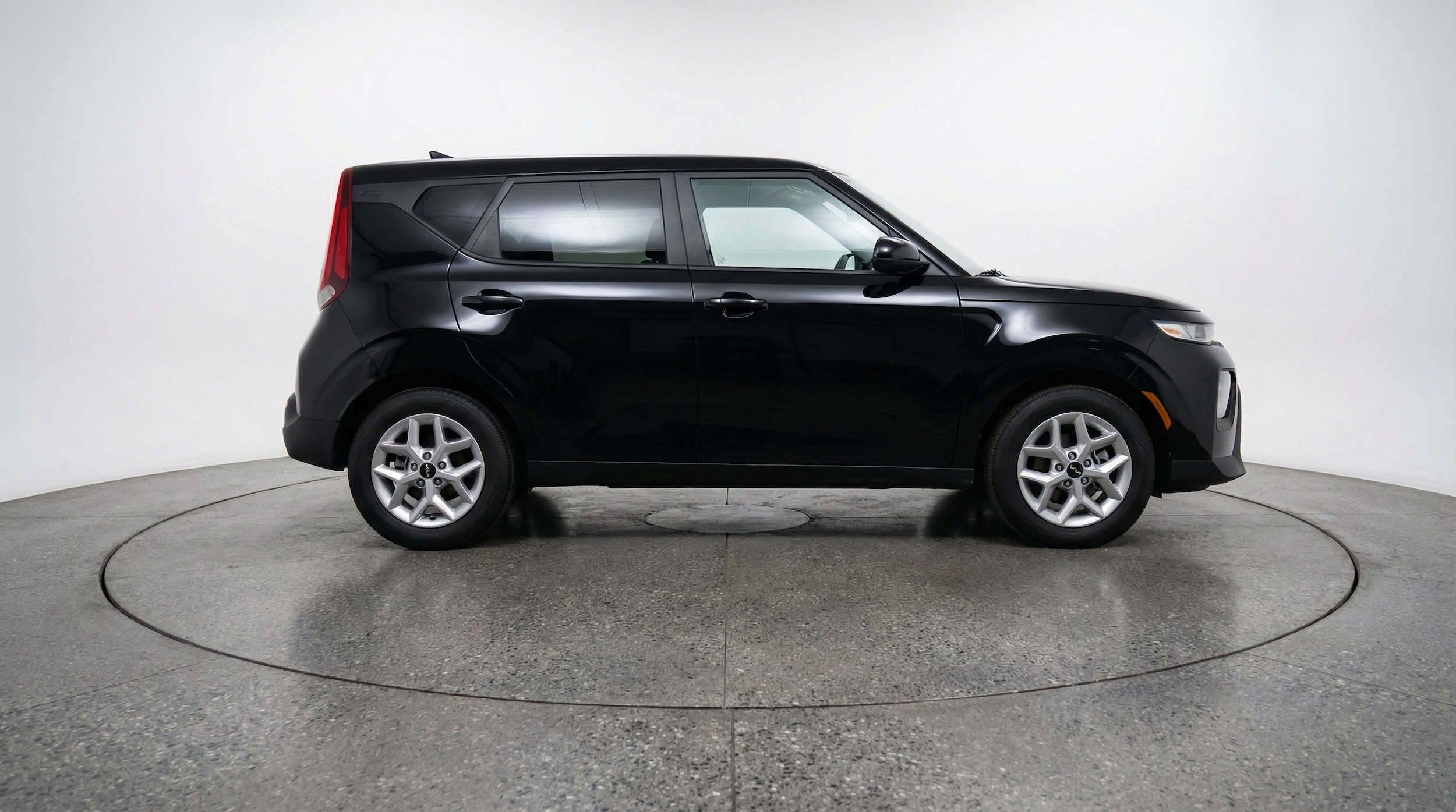 Thumbnail: 2025 Kia Soul - 8